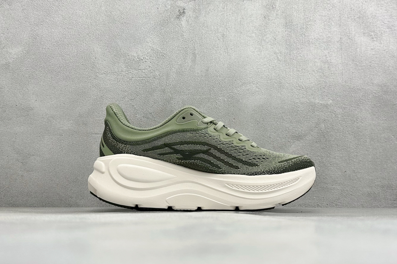 170 ST版HOKA ONE ONE Bondi 9 复古舒适防滑耐磨低帮山地户外跑步鞋 1162011/SS-Chinese UA Cheap High Quatity Brand Clothes Bags handbags Sneakers wholesale wholesaler seller from China Factory suppliers Fashion Clothing Shoes best Quality Beautiful Price 170 ST版HOKA ONE ONE Bondi 9 复古舒适防滑耐磨低帮山地户外跑步鞋 1162011/SS
