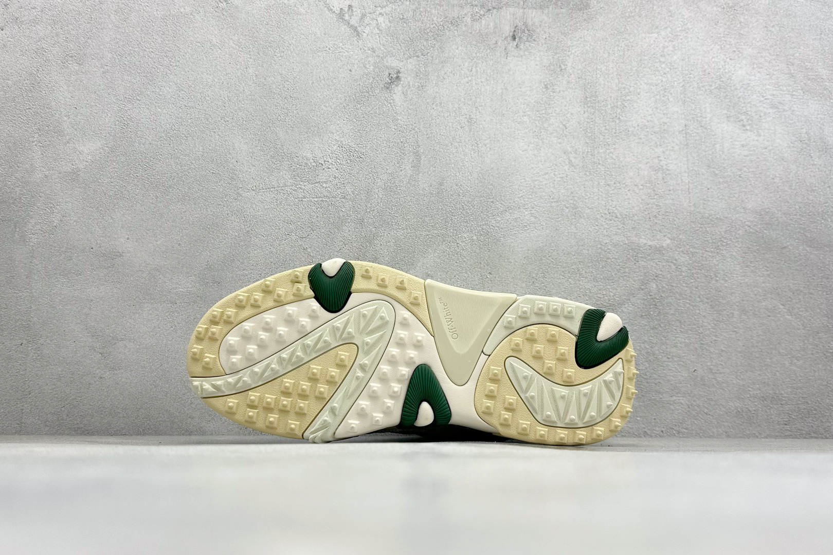 380 S版OFF-WHITE-ODSY 圆头系带 耐磨 低帮生活休闲鞋 OMIA190F21FAB00