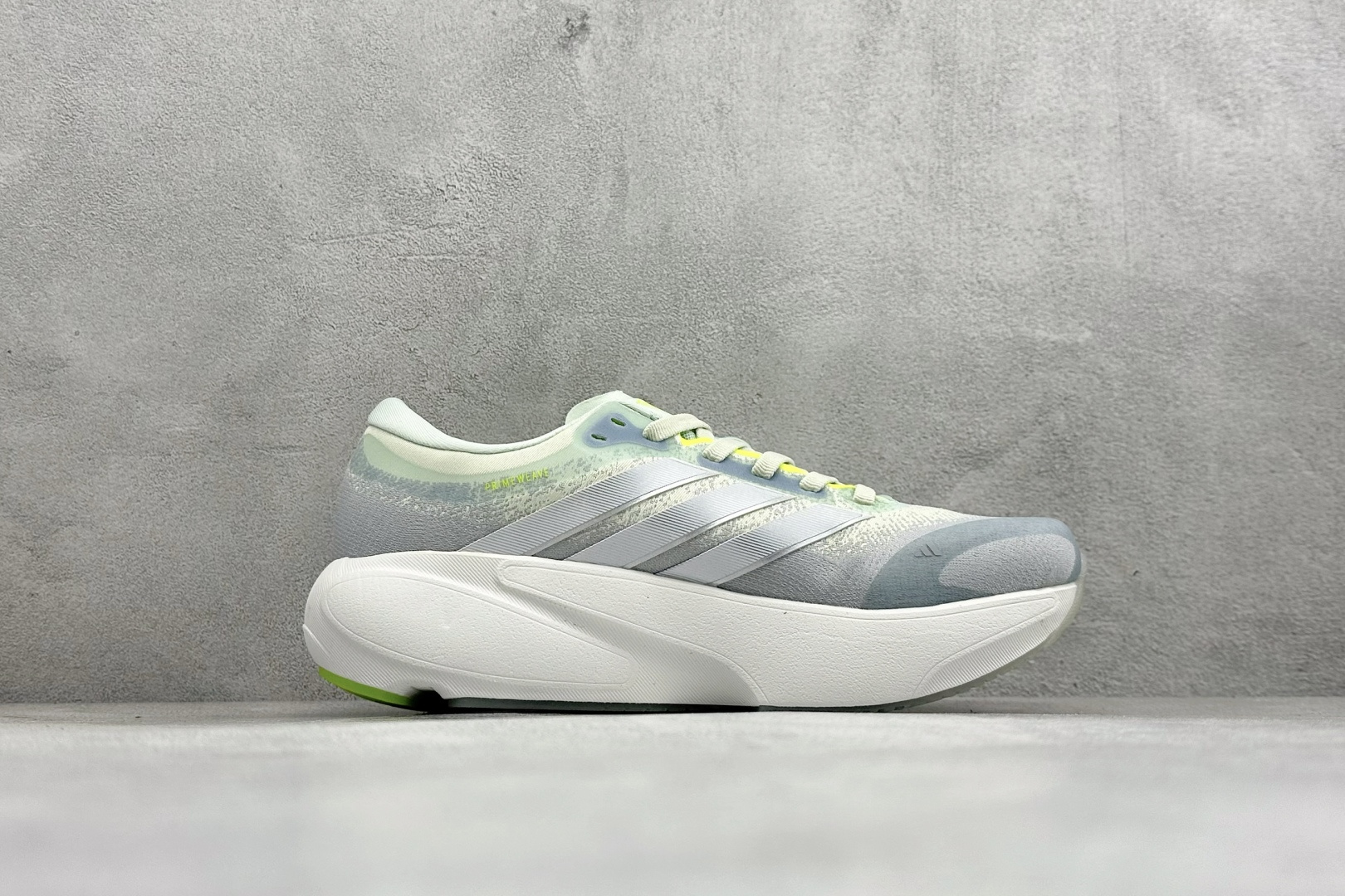 180 TY版Adidas Supernova Rise 3 阿迪达斯 减震回弹 运动透气休闲跑步鞋 JP8886