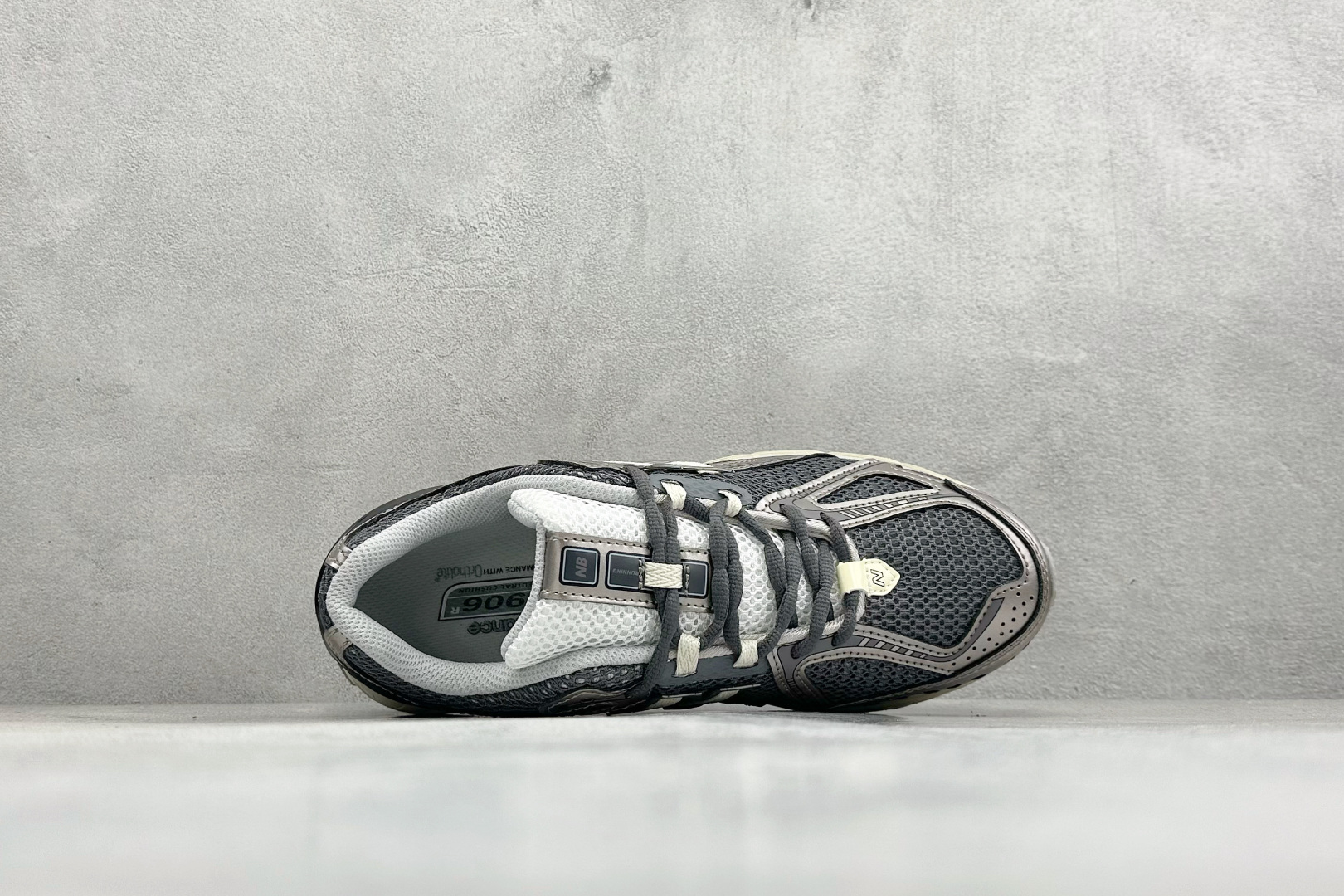 200 GS版New Balance M1906系列复古单品宝藏老爹鞋 M1906RBG
