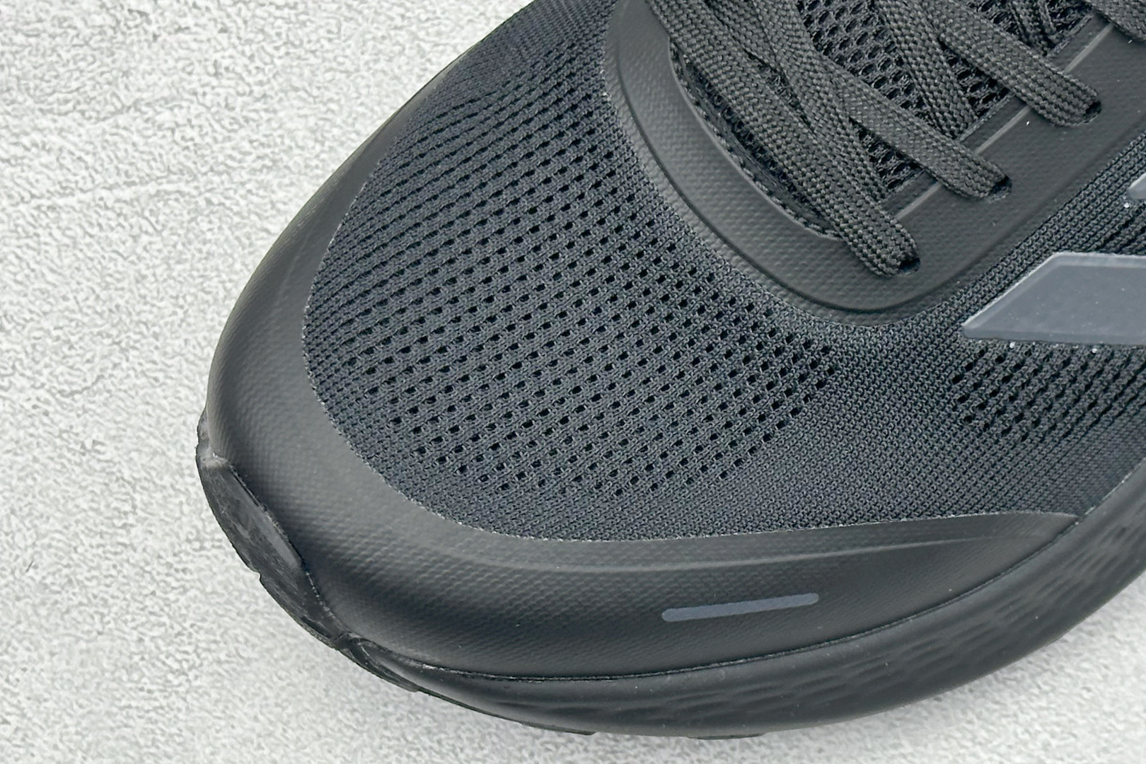 190 Adidas Super nova 阿迪达斯 舒适柔软防滑耐磨 低帮跑步鞋 D68952
