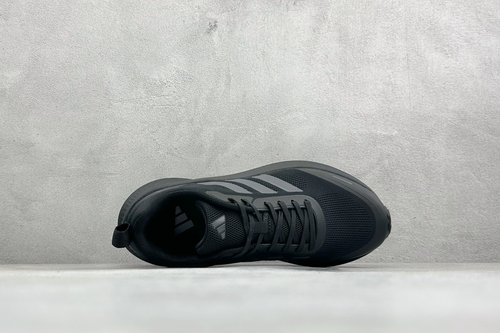 190 Adidas Super nova 阿迪达斯 舒适柔软防滑耐磨 低帮跑步鞋 D68952
