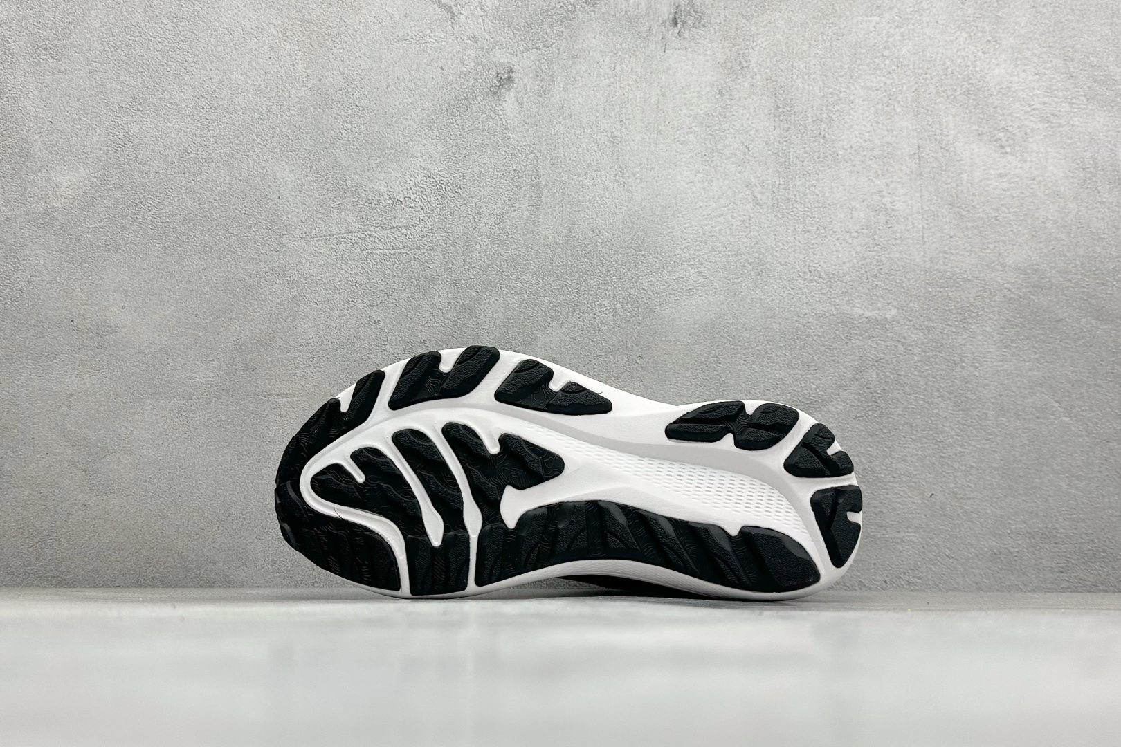 Adidas Super nova 阿迪达斯 舒适柔软防滑耐磨 低帮跑步鞋 D68955