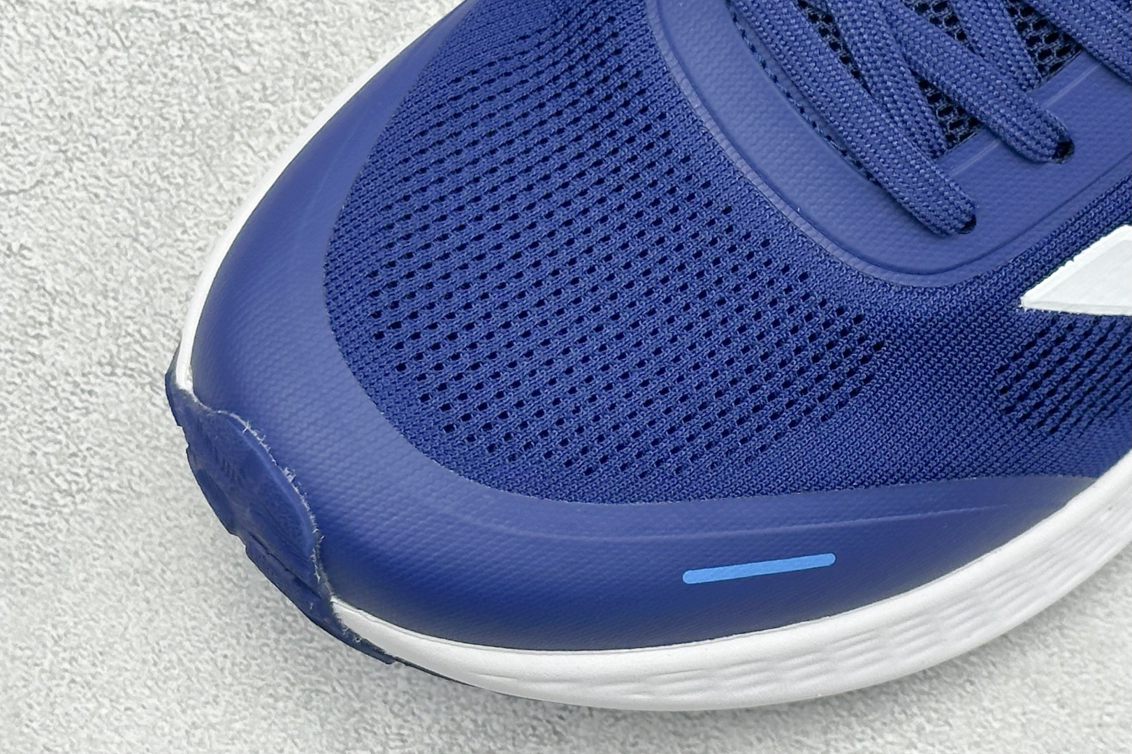 190 Adidas Super nova 阿迪达斯 舒适柔软防滑耐磨 低帮跑步鞋 D68954