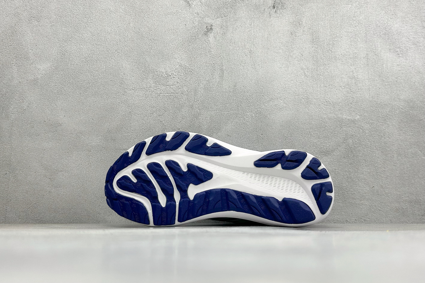 190 Adidas Super nova 阿迪达斯 舒适柔软防滑耐磨 低帮跑步鞋 D68954