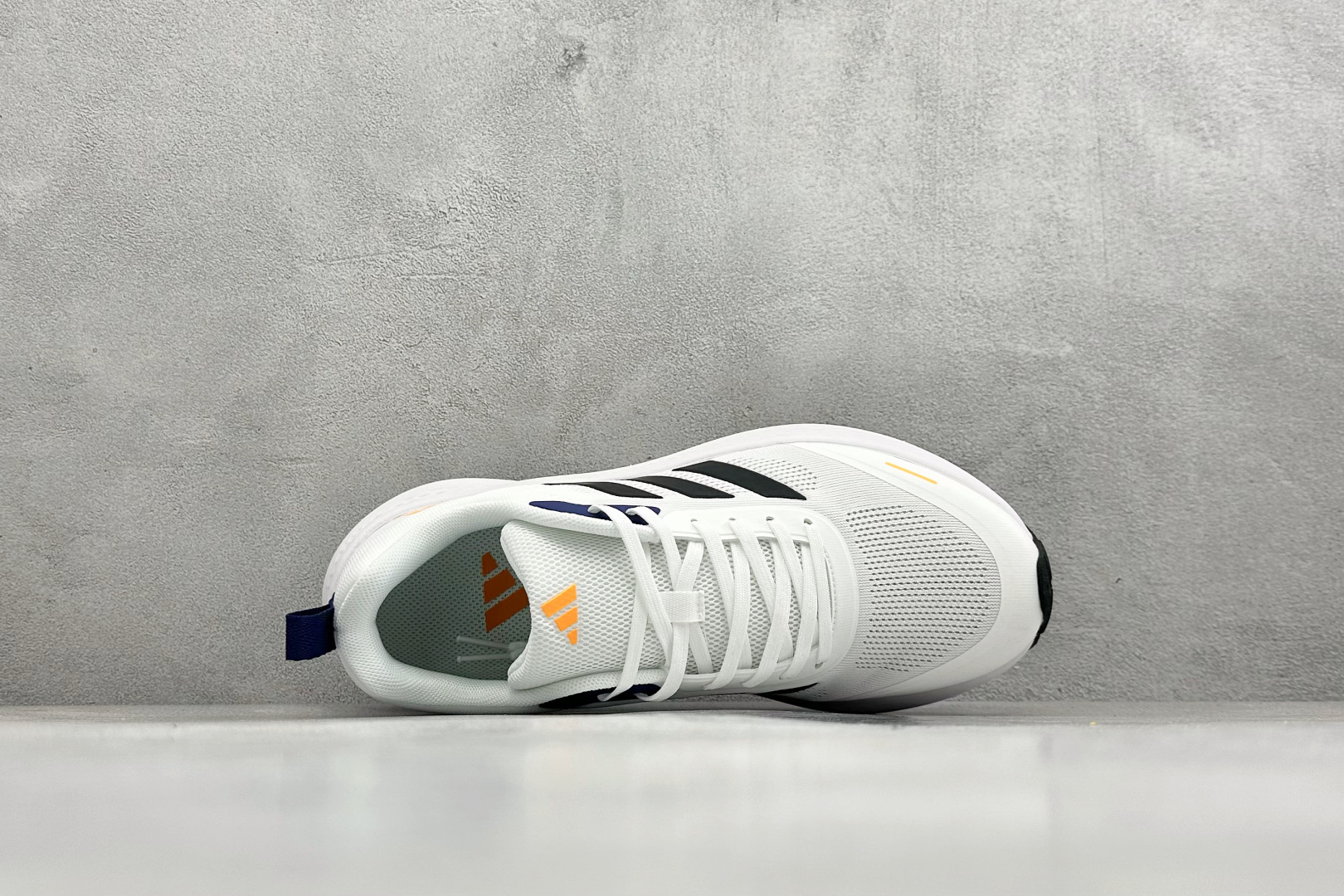 190 Adidas Super nova 阿迪达斯 舒适柔软防滑耐磨 低帮跑步鞋 D68953