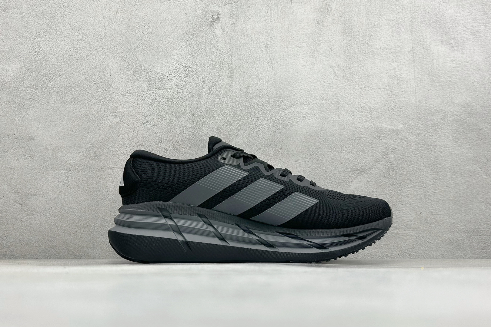 200 Adidas Adistar 4 阿迪达斯 舒适时尚 网布防滑耐磨 低帮休闲跑步鞋 JR0296
