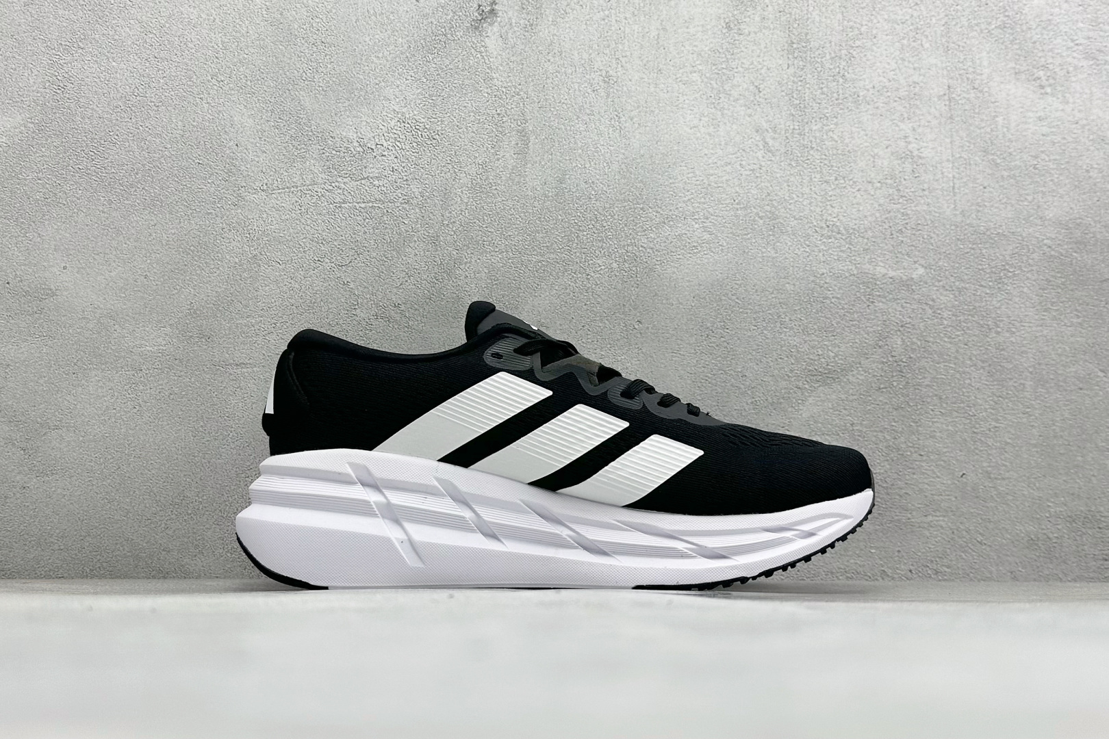 200 Adidas Adistar 4 阿迪达斯 舒适时尚 网布防滑耐磨 低帮休闲跑步鞋 JR0295