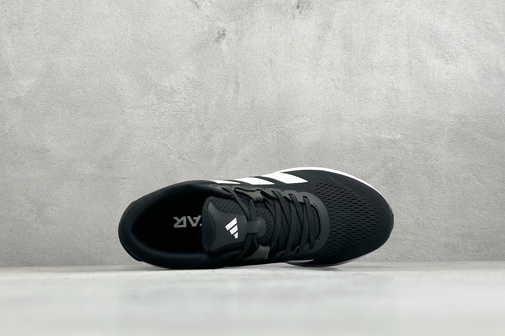 200 Adidas Adistar 4 阿迪达斯 舒适时尚 网布防滑耐磨 低帮休闲跑步鞋 JR0295