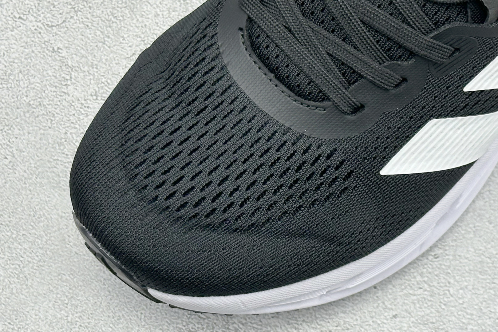 200 Adidas Adistar 4 阿迪达斯 舒适时尚 网布防滑耐磨 低帮休闲跑步鞋 JR0295