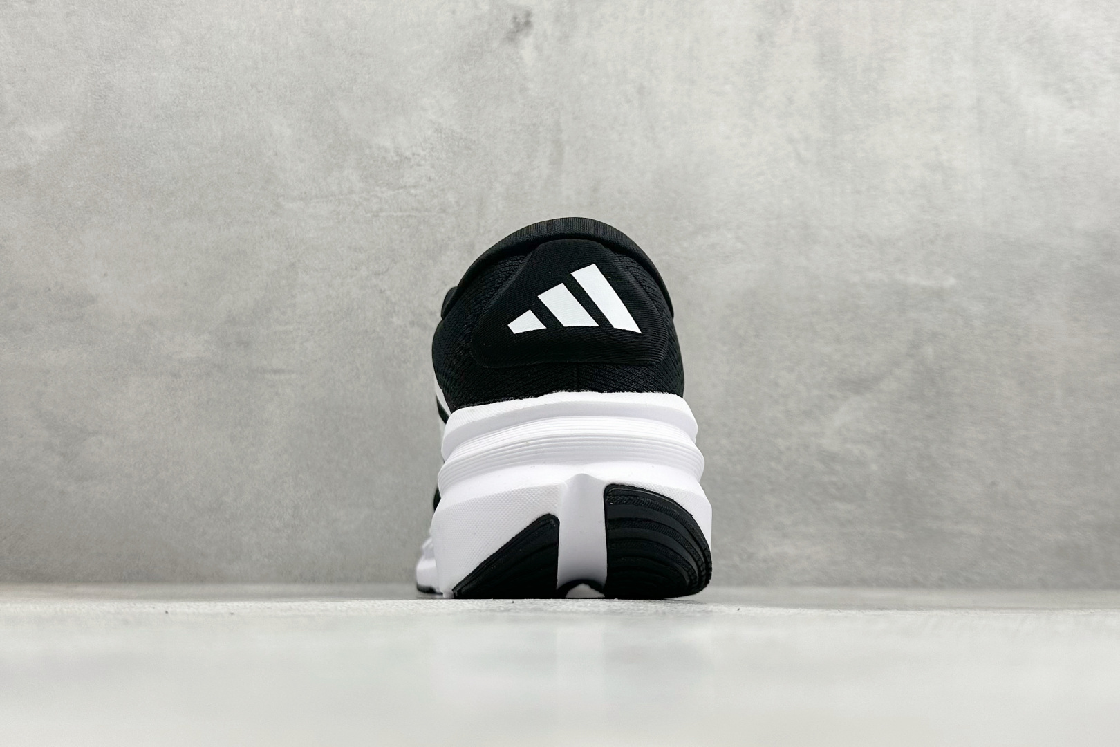 200 Adidas Adistar 4 阿迪达斯 舒适时尚 网布防滑耐磨 低帮休闲跑步鞋 JR0295