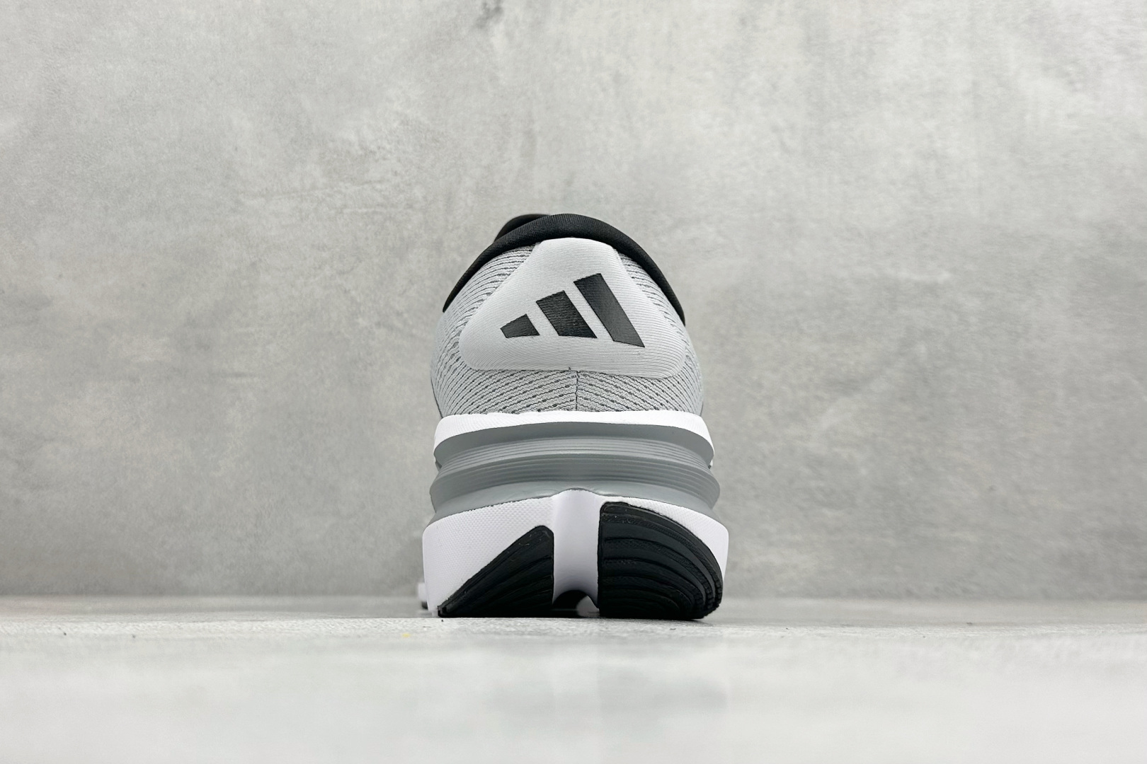 200 Adidas Adistar 4 阿迪达斯 舒适时尚 网布防滑耐磨 低帮休闲跑步鞋 JR0297-Chinese UA Cheap High Quatity Brand Clothes Bags handbags Sneakers wholesale wholesaler seller from China Factory suppliers Fashion Clothing Shoes best Quality Beautiful Price 200 Adidas Adistar 4 阿迪达斯 舒适时尚 网布防滑耐磨 低帮休闲跑步鞋 JR0297