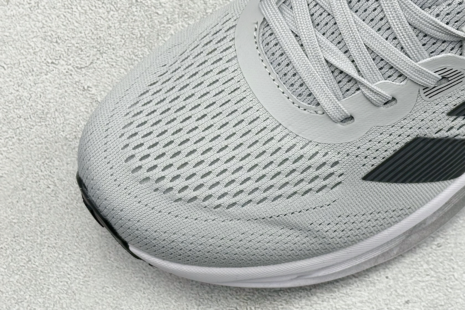 200 Adidas Adistar 4 阿迪达斯 舒适时尚 网布防滑耐磨 低帮休闲跑步鞋 JR0297-Chinese UA Cheap High Quatity Brand Clothes Bags handbags Sneakers wholesale wholesaler seller from China Factory suppliers Fashion Clothing Shoes best Quality Beautiful Price 200 Adidas Adistar 4 阿迪达斯 舒适时尚 网布防滑耐磨 低帮休闲跑步鞋 JR0297