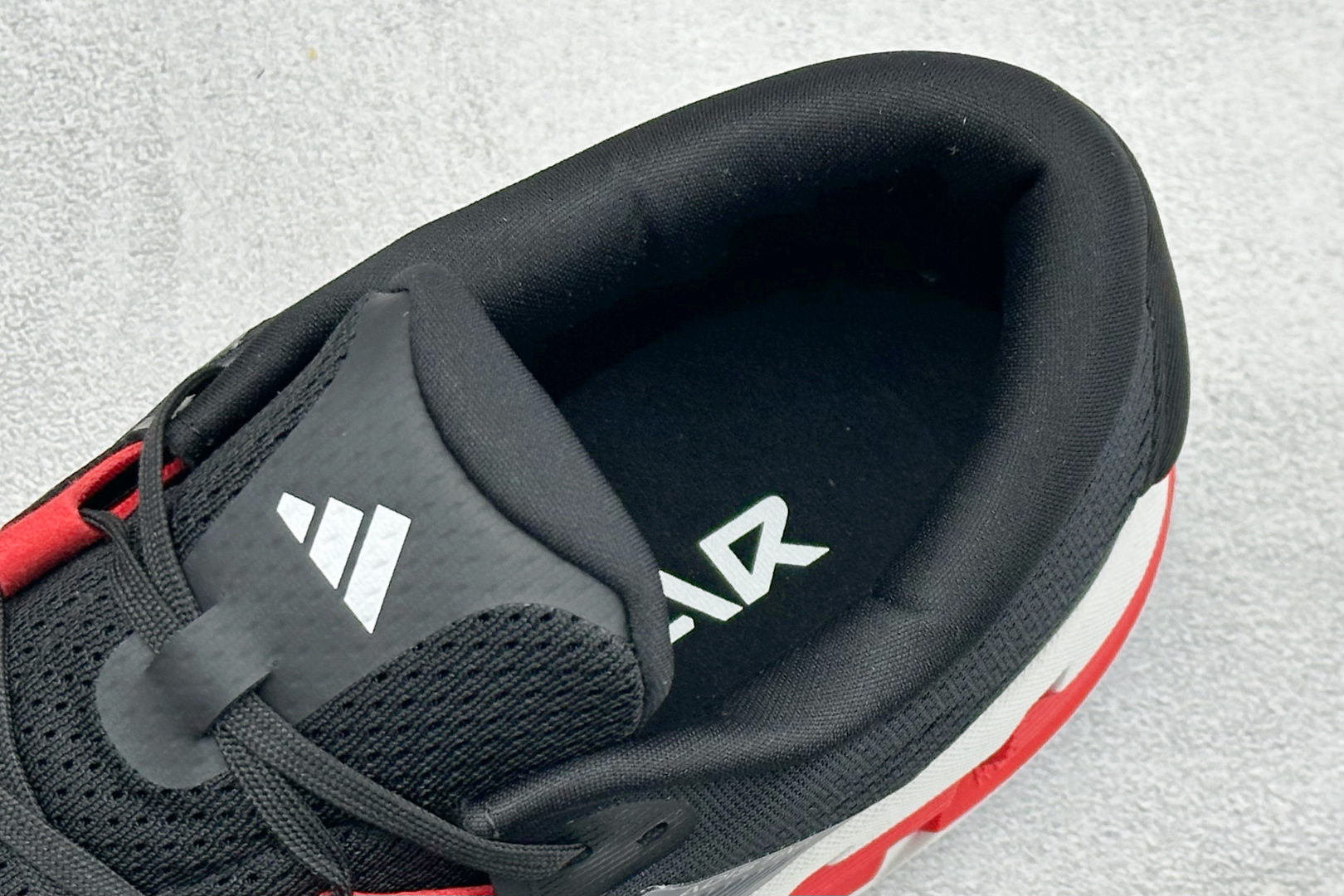200 Adidas Adistar 4 阿迪达斯 舒适时尚 网布防滑耐磨 低帮休闲跑步鞋 JR0299-Chinese UA Cheap High Quatity Brand Clothes Bags handbags Sneakers wholesale wholesaler seller from China Factory suppliers Fashion Clothing Shoes best Quality Beautiful Price 200 Adidas Adistar 4 阿迪达斯 舒适时尚 网布防滑耐磨 低帮休闲跑步鞋 JR0299