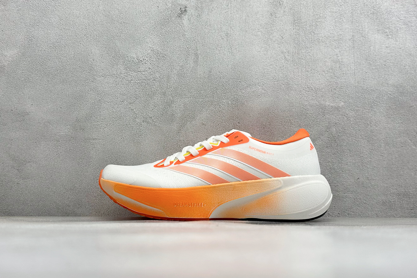 180 TY版Adidas Supernova Rise 3 阿迪达斯 减震回弹 运动透气休闲跑步鞋 JP8168-Chinese UA Cheap High Quatity Brand Clothes Bags handbags Sneakers wholesale wholesaler seller from China Factory suppliers Fashion Clothing Shoes best Quality Beautiful Price 180 TY版Adidas Supernova Rise 3 阿迪达斯 减震回弹 运动透气休闲跑步鞋 JP8168