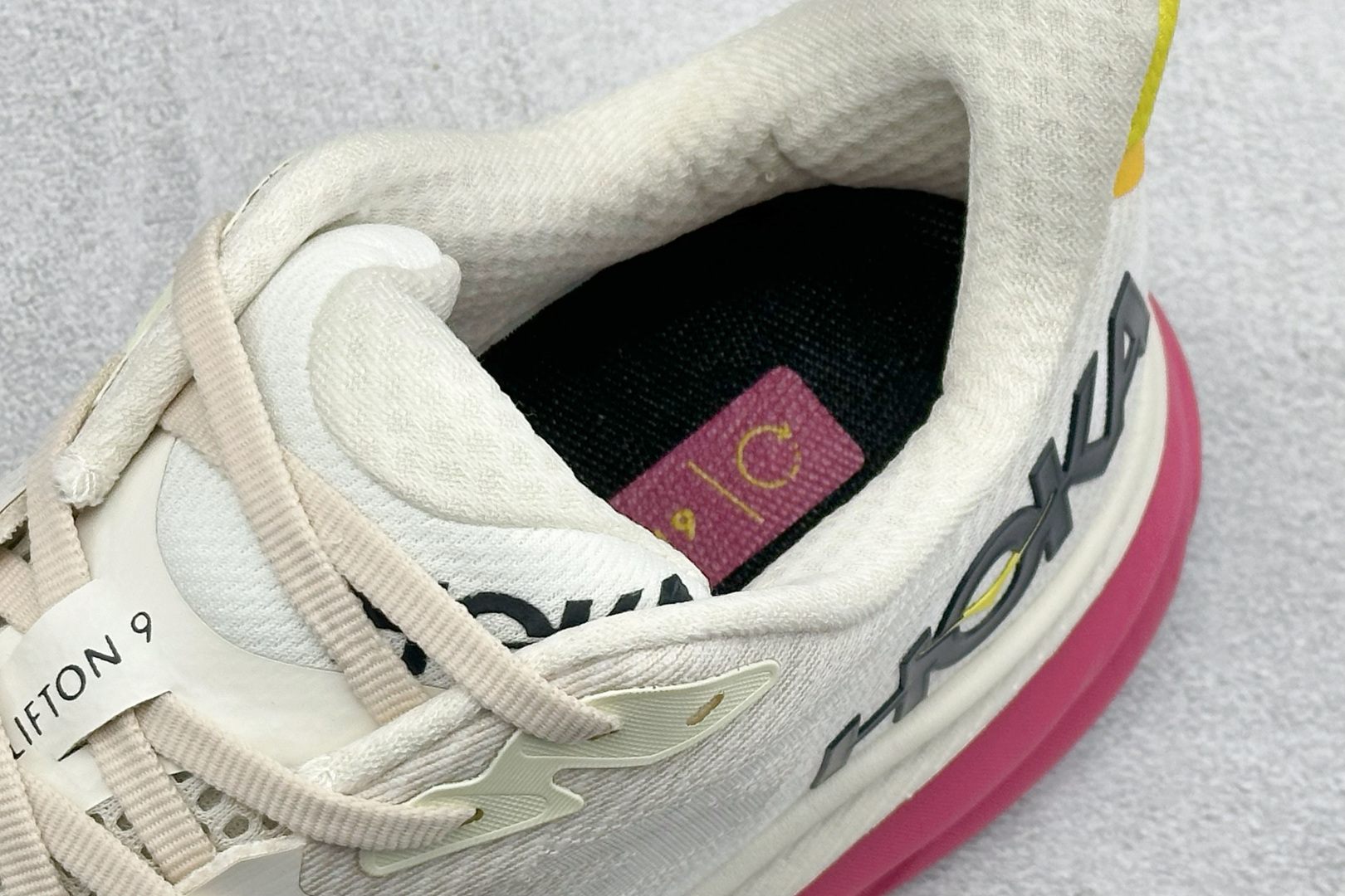 150 ST版HOKA M CLIFTON 9 WIDE 轻量低帮户外越野跑鞋 1127896/EBDB