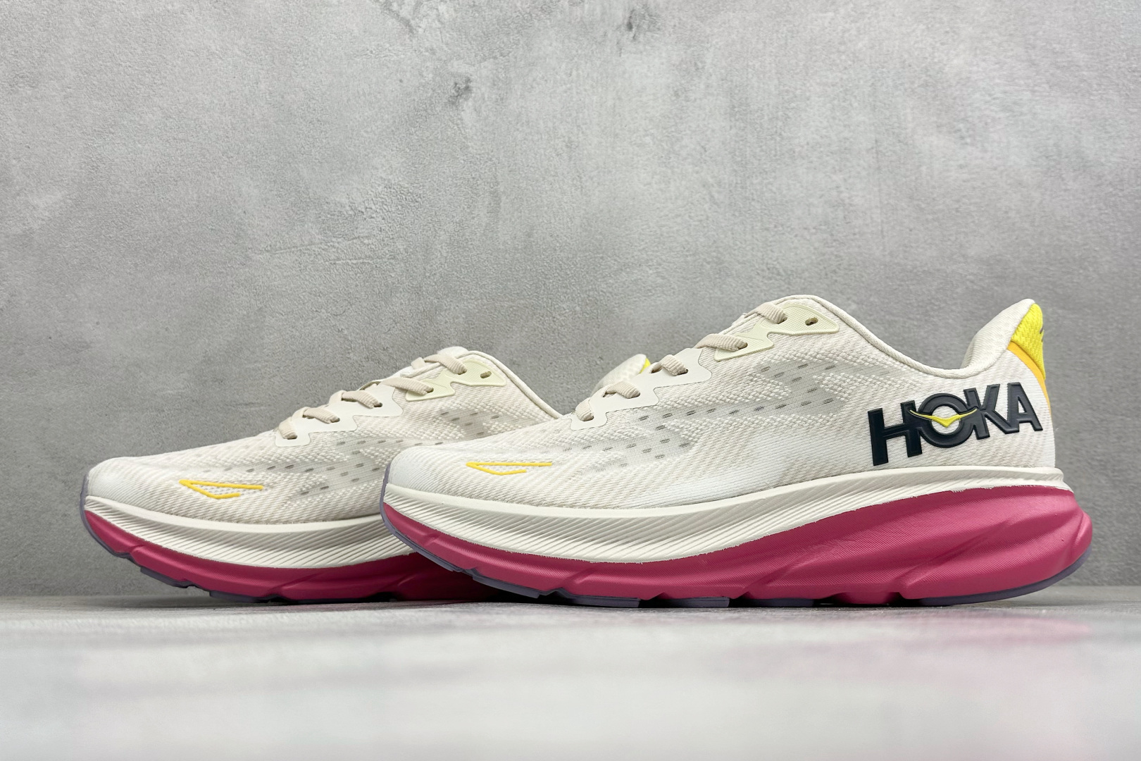 150 ST版HOKA M CLIFTON 9 WIDE 轻量低帮户外越野跑鞋 1127896/EBDB