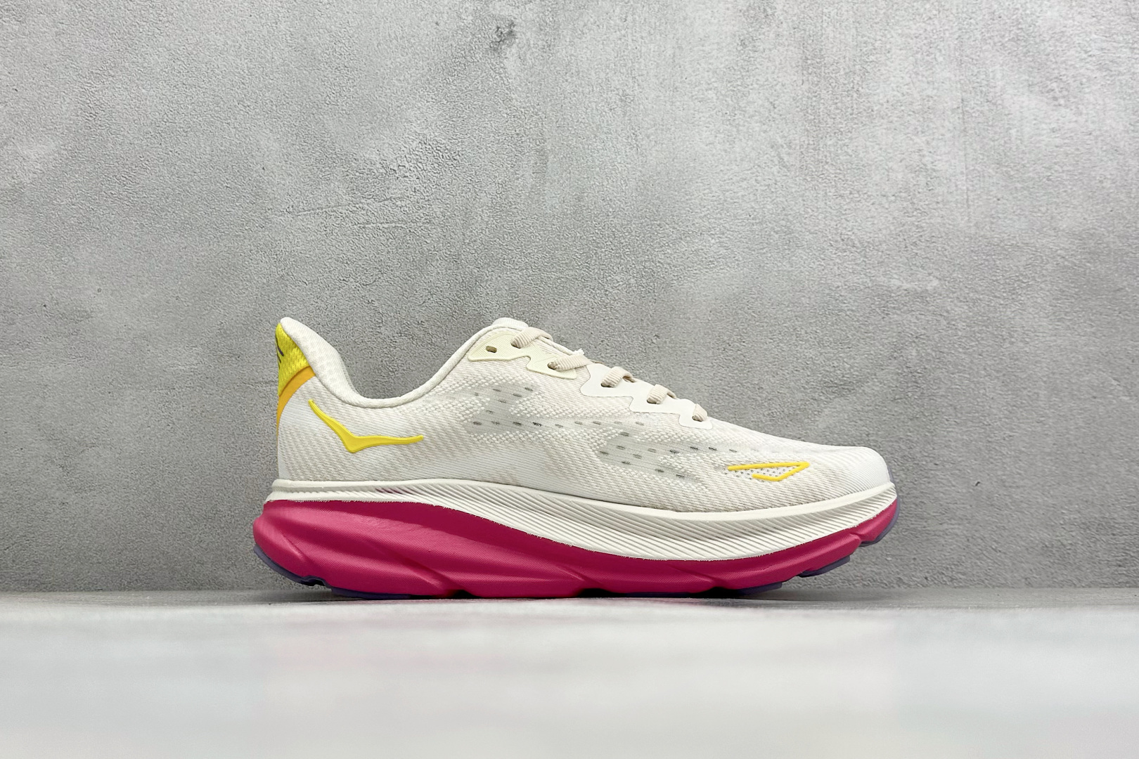 150 ST版HOKA M CLIFTON 9 WIDE 轻量低帮户外越野跑鞋 1127896/EBDB
