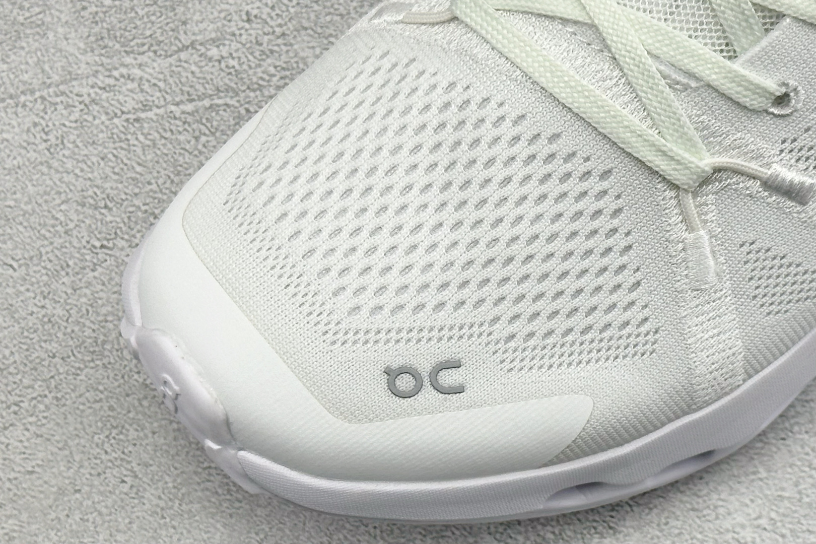 180 XY版On昂跑Cloudsurfer Trail Trail 舒适防滑低帮跑步鞋 3ME1011-Chinese UA Cheap High Quatity Brand Clothes Bags handbags Sneakers wholesale wholesaler seller from China Factory suppliers Fashion Clothing Shoes best Quality Beautiful Price 180 XY版On昂跑Cloudsurfer Trail Trail 舒适防滑低帮跑步鞋 3ME1011