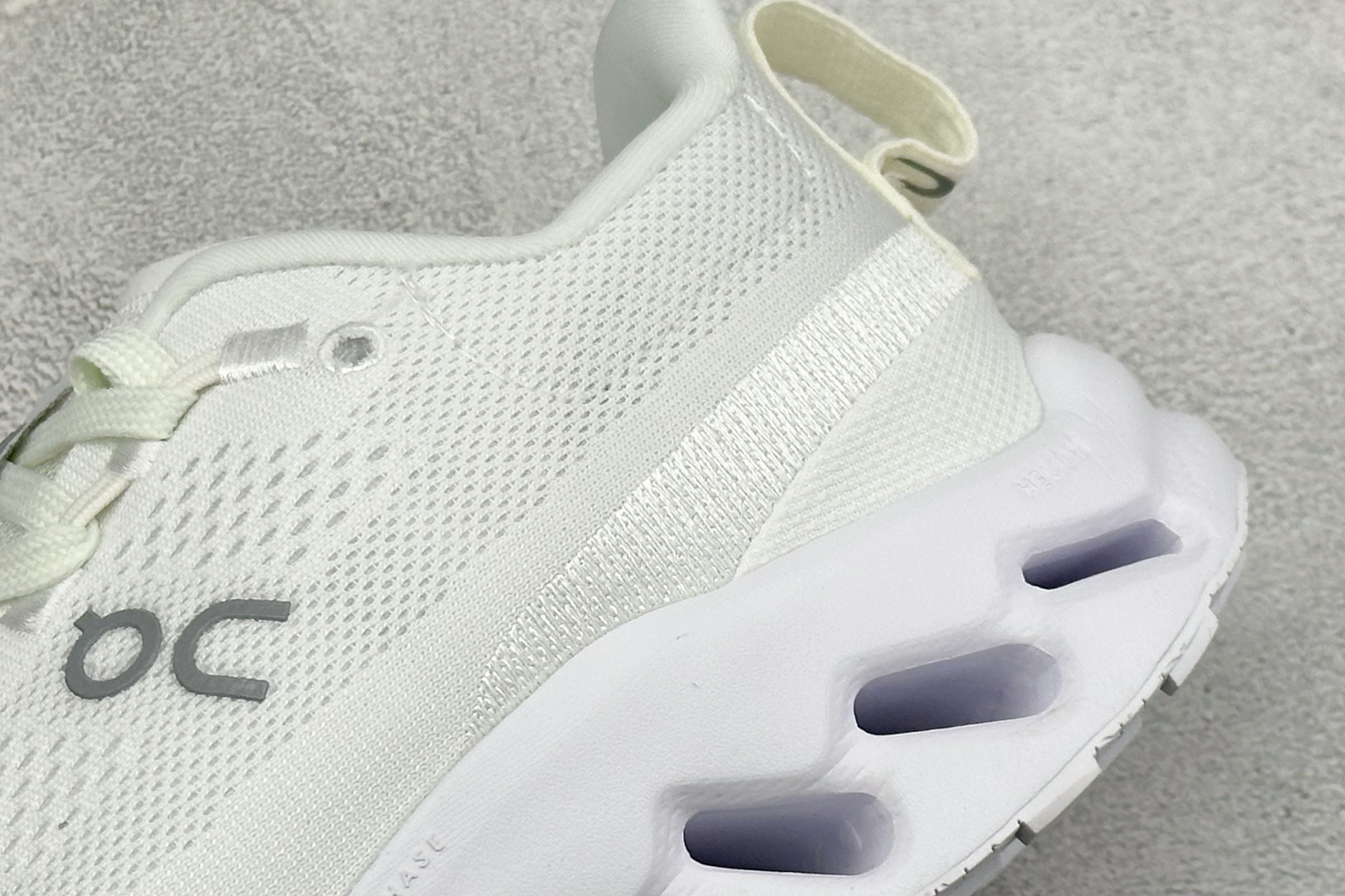 180 XY版On昂跑Cloudsurfer Trail Trail 舒适防滑低帮跑步鞋 3ME1011-Chinese UA Cheap High Quatity Brand Clothes Bags handbags Sneakers wholesale wholesaler seller from China Factory suppliers Fashion Clothing Shoes best Quality Beautiful Price 180 XY版On昂跑Cloudsurfer Trail Trail 舒适防滑低帮跑步鞋 3ME1011