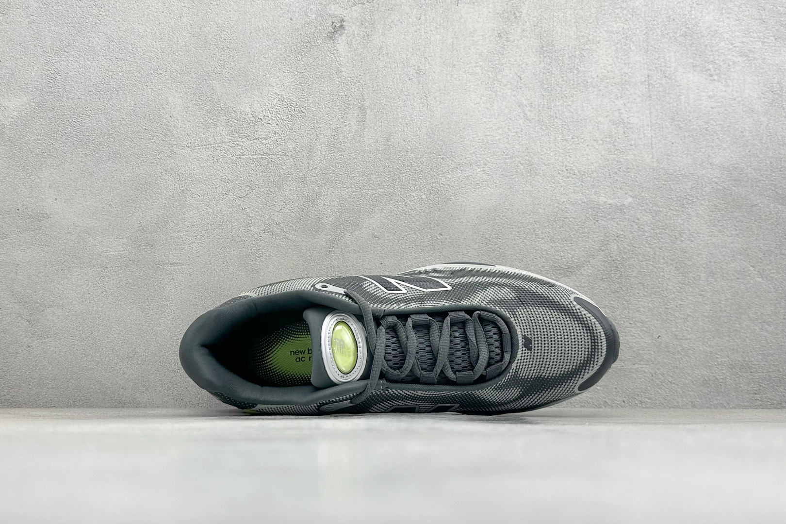 200 New Balance x Klutch Athletics AC Runner NB舒适贴合跑步鞋 MACR17CG-Chinese UA Cheap High Quatity Brand Clothes Bags handbags Sneakers wholesale wholesaler seller from China Factory suppliers Fashion Clothing Shoes best Quality Beautiful Price 200 New Balance x Klutch Athletics AC Runner NB舒适贴合跑步鞋 MACR17CG