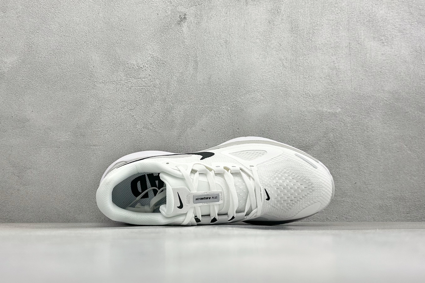 NIKE STRUCTURE PLUS 耐克 舒适减震防滑 低帮跑步鞋 全掌ReactX泡绵中底 HQ3048-100-莆田鞋,莆田鞋货源,高仿鞋,高仿鞋货源,安福档口,莆田高仿鞋,莆田鞋批发,高仿鞋批发,莆田高仿运动鞋,高仿运动鞋,莆田运动鞋 NIKE STRUCTURE PLUS 耐克 舒适减震防滑 低帮跑步鞋 全掌ReactX泡绵中底 HQ3048-100