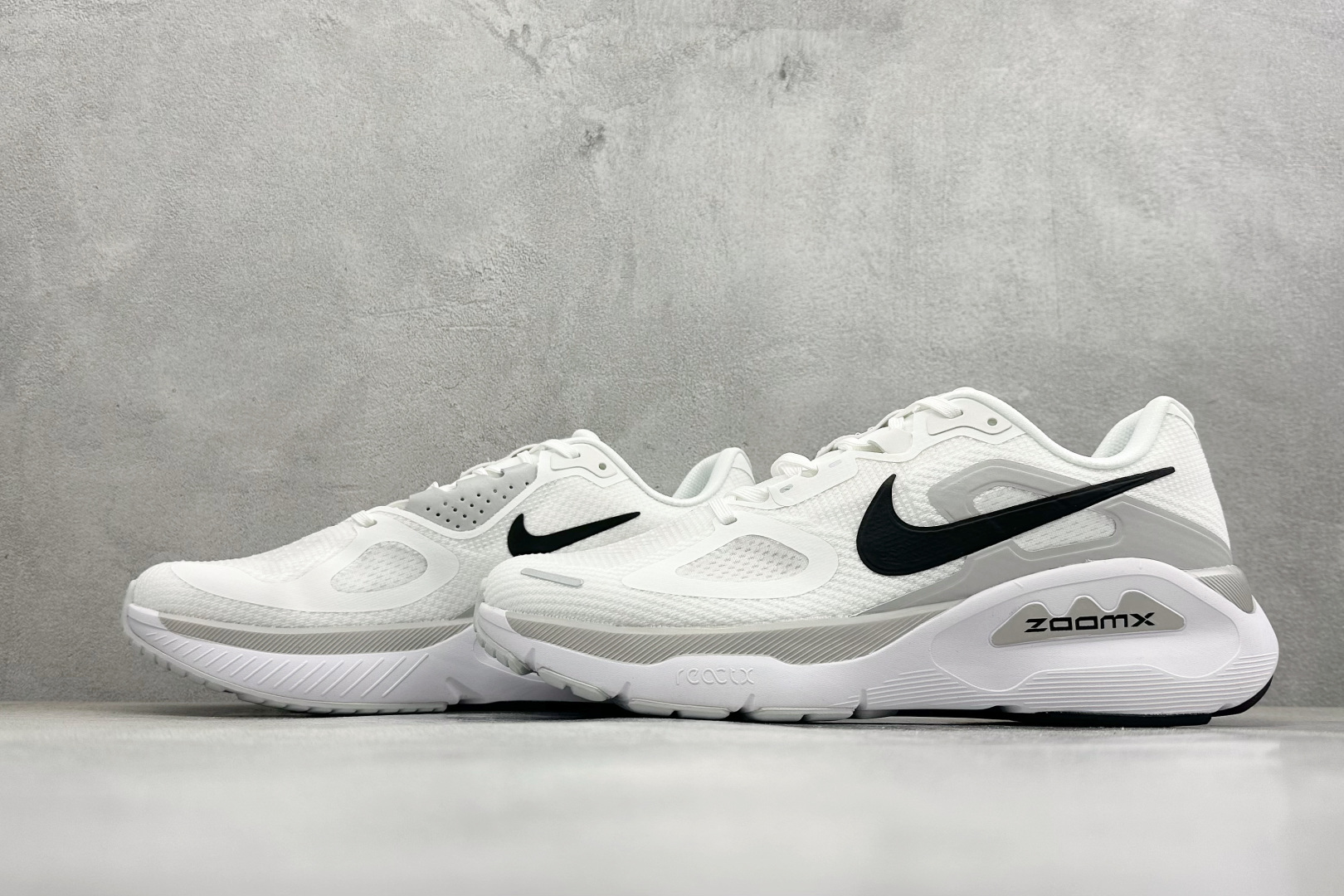 NIKE STRUCTURE PLUS 耐克 舒适减震防滑 低帮跑步鞋 全掌ReactX泡绵中底 HQ3048-100-莆田鞋,莆田鞋货源,高仿鞋,高仿鞋货源,安福档口,莆田高仿鞋,莆田鞋批发,高仿鞋批发,莆田高仿运动鞋,高仿运动鞋,莆田运动鞋 NIKE STRUCTURE PLUS 耐克 舒适减震防滑 低帮跑步鞋 全掌ReactX泡绵中底 HQ3048-100