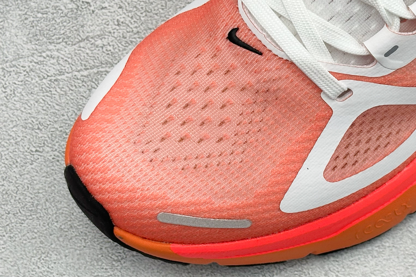 210 NIKE STRUCTURE PLUS 耐克 舒适减震防滑 低帮跑步鞋 HQ3049-101