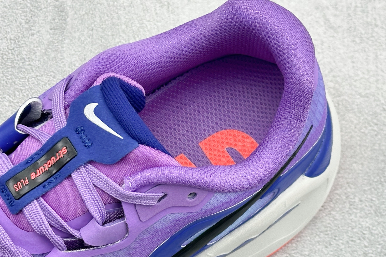 210 NIKE STRUCTURE PLUS 耐克 舒适减震防滑 低帮跑步鞋 HQ3049-502-Chinese UA Cheap High Quatity Brand Clothes Bags handbags Sneakers wholesale wholesaler seller from China Factory suppliers Fashion Clothing Shoes best Quality Beautiful Price 210 NIKE STRUCTURE PLUS 耐克 舒适减震防滑 低帮跑步鞋 HQ3049-502