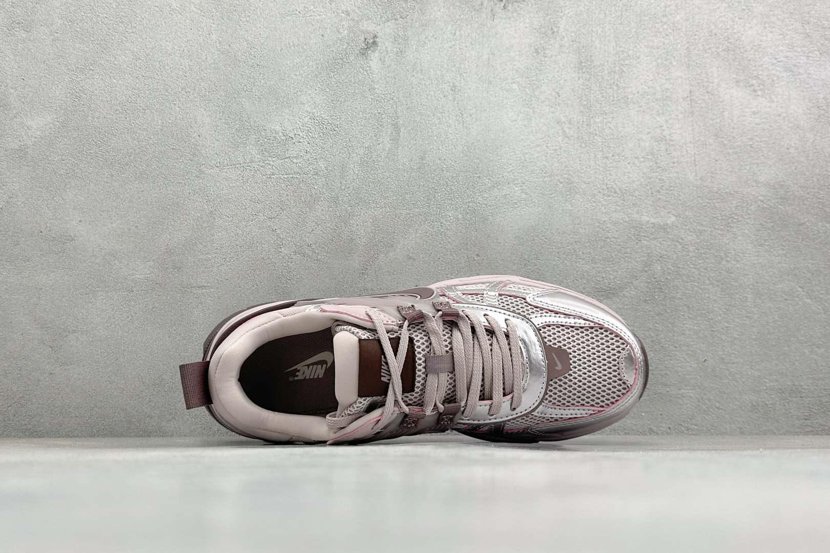 NIKE V2K Runtekk 减震防滑复古低帮跑步鞋 FD0736-602-Top High Quatity Cheap Sneakers Fashion Clothing Clothes Bags handbags Shoes of all Brand wholesale With The best Quality And Beautiful Price from China Factory Chinese suppliers wholesaler seller NIKE V2K Runtekk 减震防滑复古低帮跑步鞋 FD0736-602