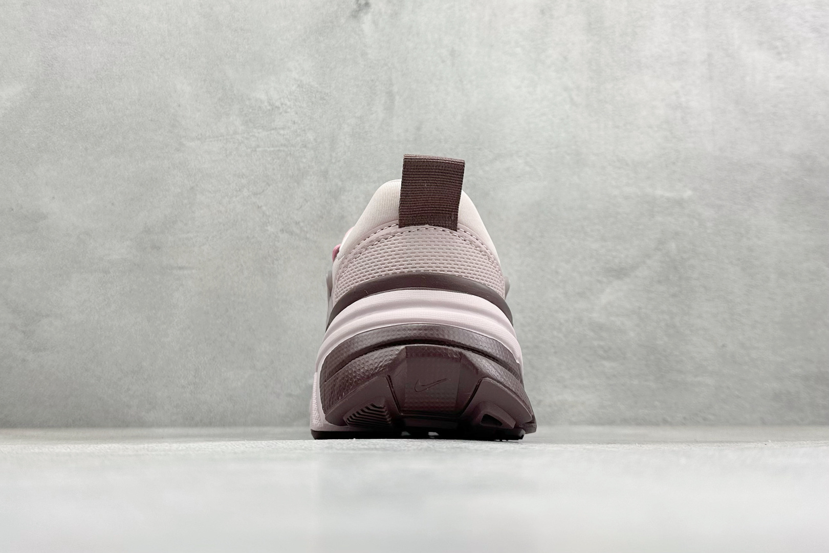 NIKE V2K Runtekk 减震防滑复古低帮跑步鞋 FD0736-602-Top High Quatity Cheap Sneakers Fashion Clothing Clothes Bags handbags Shoes of all Brand wholesale With The best Quality And Beautiful Price from China Factory Chinese suppliers wholesaler seller NIKE V2K Runtekk 减震防滑复古低帮跑步鞋 FD0736-602