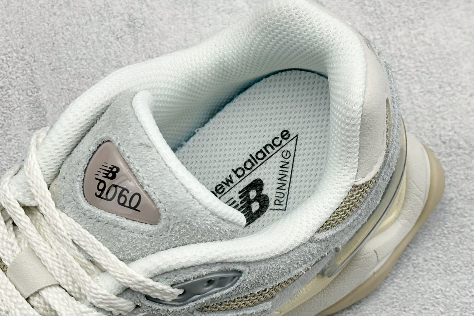 210 New Balance NB9060系列 复古休闲运动慢跑鞋 U9060440-Chinese UA Cheap High Quatity Brand Clothes Bags handbags Sneakers wholesale wholesaler seller from China Factory suppliers Fashion Clothing Shoes best Quality Beautiful Price 210 New Balance NB9060系列 复古休闲运动慢跑鞋 U9060440