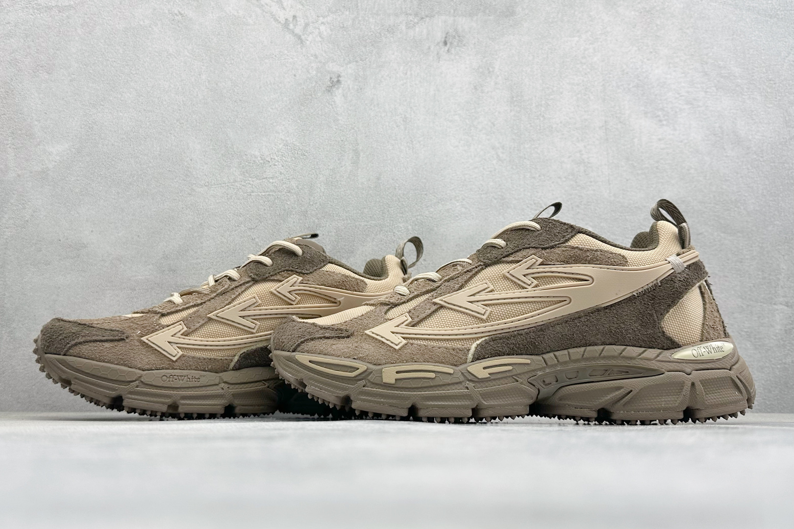 380 S版 Off-White 防滑耐磨透气性轻便跑鞋 OWIA289F25LEA001