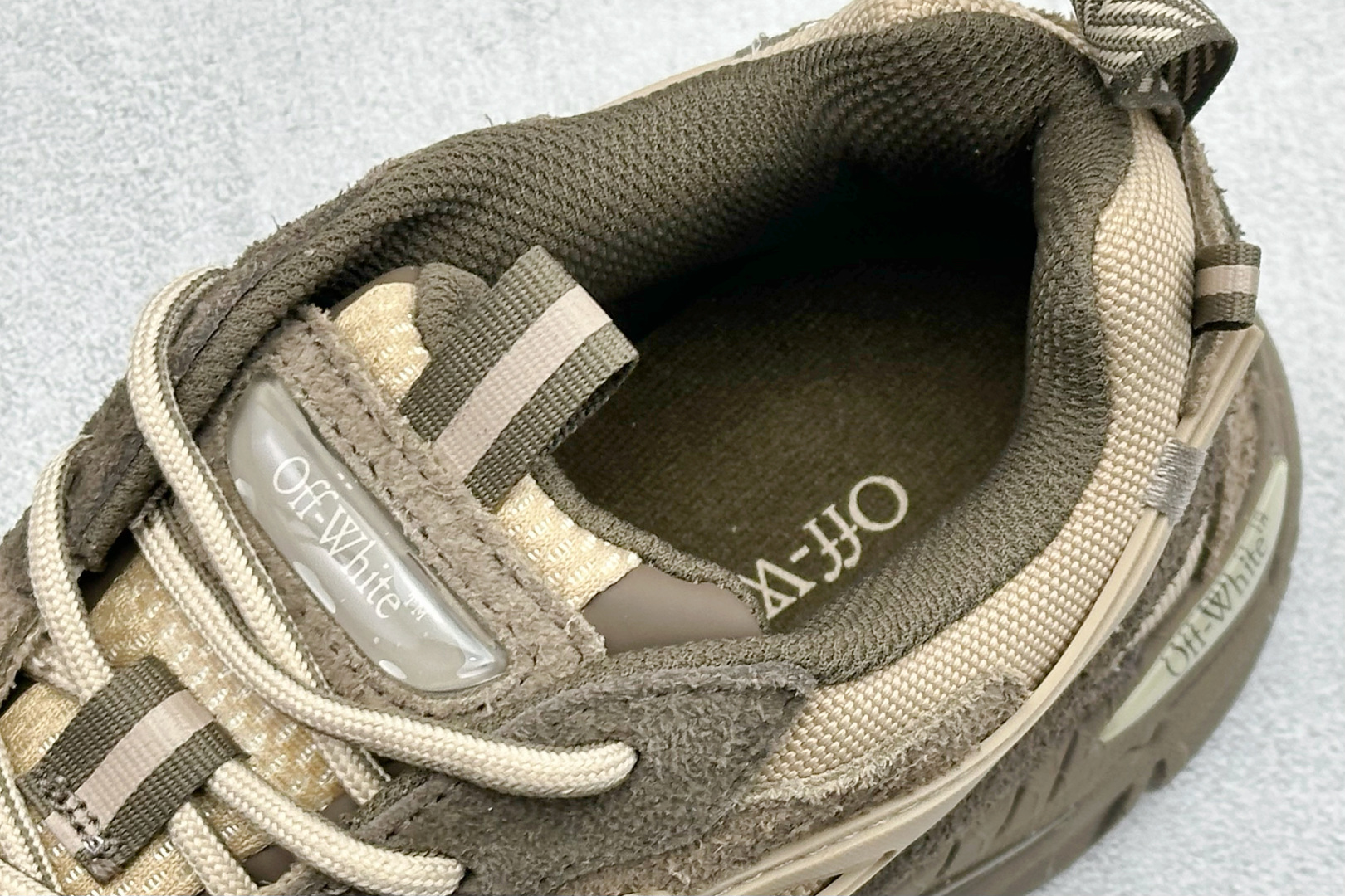 380 S版 Off-White 防滑耐磨透气性轻便跑鞋 OWIA289F25LEA001