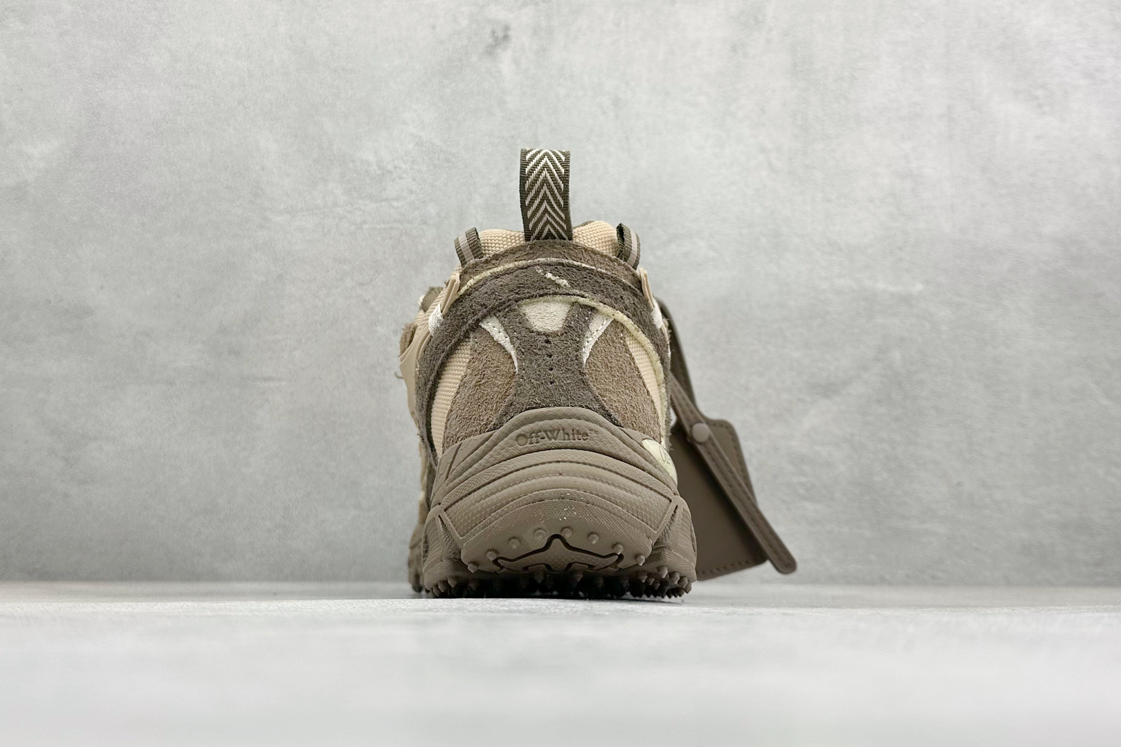 380 S版 Off-White 防滑耐磨透气性轻便跑鞋 OWIA289F25LEA001