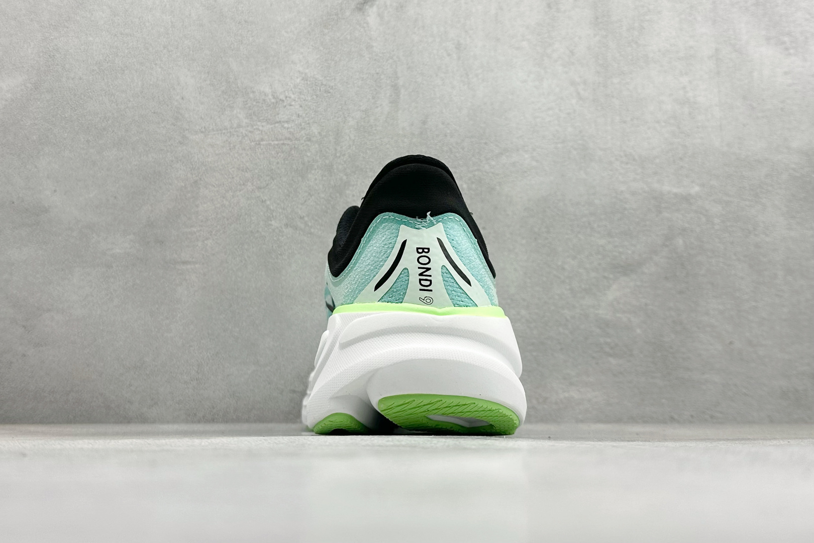 170 ST版HOKA ONE ONE Bondi 9 复古舒适防滑耐磨低帮山地户外跑步鞋 1162011-LNMT