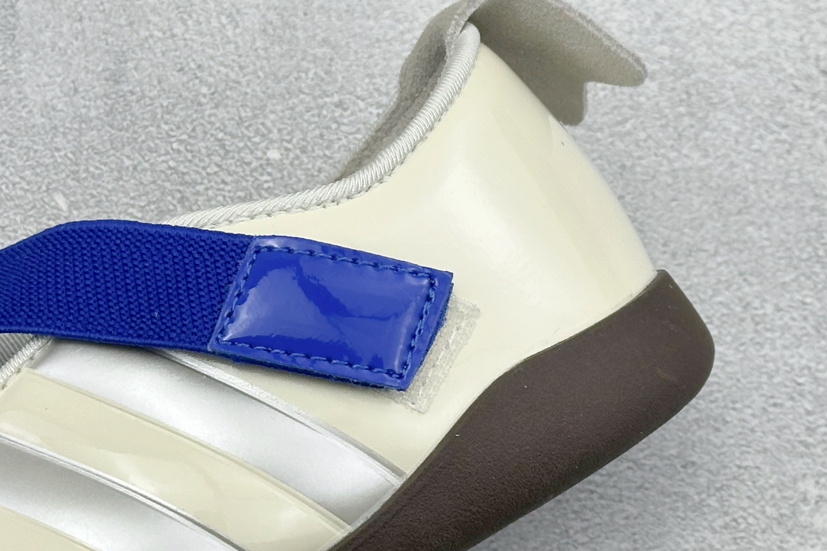 140 Caroline Hu x Edison Chen x AD 阿迪 Taekwondo 玛丽珍 陈冠希联名款 低帮生活休闲鞋 JR6919-Chinese UA Cheap High Quatity Brand Clothes Bags handbags Sneakers wholesale wholesaler seller from China Factory suppliers Fashion Clothing Shoes best Quality Beautiful Price 140 Caroline Hu x Edison Chen x AD 阿迪 Taekwondo 玛丽珍 陈冠希联名款 低帮生活休闲鞋 JR6919