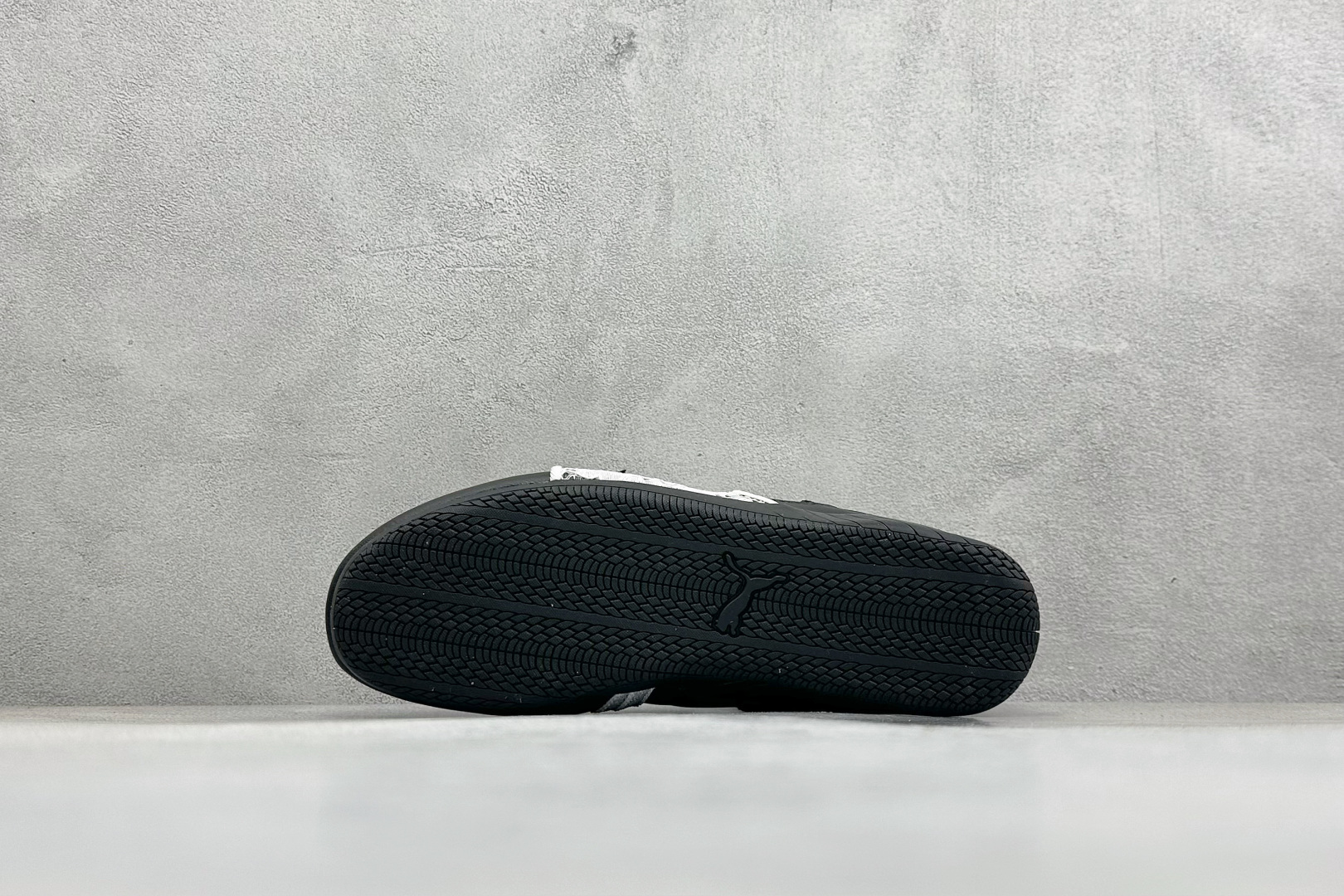 PuMa Speedcat 舒适百搭 低帮玛丽珍芭蕾鞋 酷感拉满 408709-01-Top High Quatity Cheap Sneakers Fashion Clothing Clothes Bags handbags Shoes of all Brand wholesale With The best Quality And Beautiful Price from China Factory Chinese suppliers wholesaler seller PuMa Speedcat 舒适百搭 低帮玛丽珍芭蕾鞋 酷感拉满 408709-01
