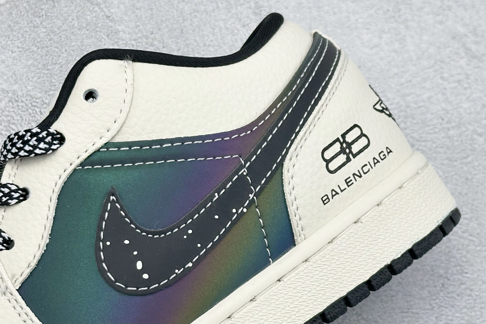 潮酷炸街 AJ1低帮 AIR JORDAN 1 巴黎世家联名款 经典鞋型焕新演绎 LL8888-007-Top High Quatity Cheap Sneakers Fashion Clothing Clothes Bags handbags Shoes of all Brand wholesale With The best Quality And Beautiful Price from China Factory Chinese suppliers wholesaler seller 潮酷炸街 AJ1低帮 AIR JORDAN 1 巴黎世家联名款 经典鞋型焕新演绎 LL8888-007