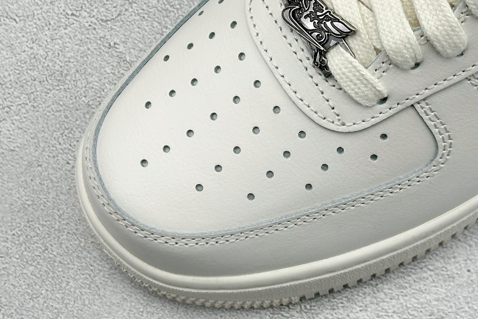 CS版Nike Air Force 1 '07 Pegasus Pack 马年限定 CNY新年款 白色 IQ1119-011-Top High Quatity Cheap Sneakers Fashion Clothing Clothes Bags handbags Shoes of all Brand wholesale With The best Quality And Beautiful Price from China Factory Chinese suppliers wholesaler seller CS版Nike Air Force 1 '07 Pegasus Pack 马年限定 CNY新年款 白色 IQ1119-011
