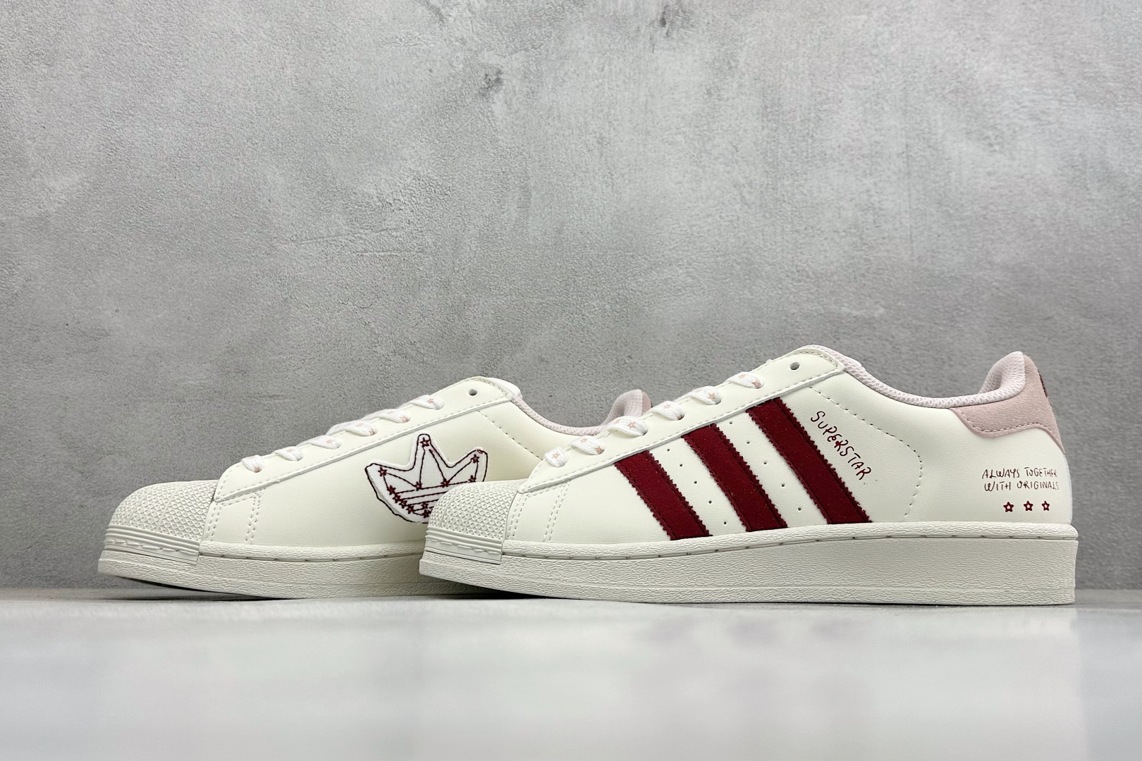 140 XR版AD Originals Superstar 贝壳头板鞋 IG3853