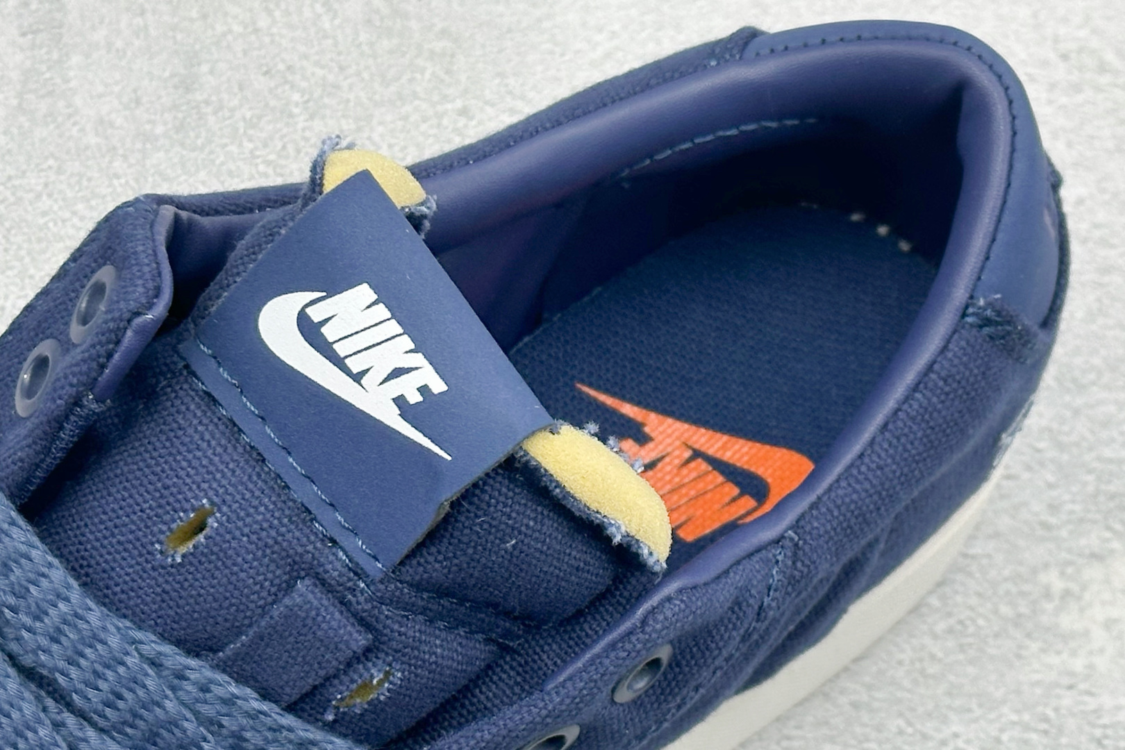 150 Devin Booker x Nike Blazer Low Detroit Tigers 布克联名 HQ2054-400-Chinese UA Cheap High Quatity Brand Clothes Bags handbags Sneakers wholesale wholesaler seller from China Factory suppliers Fashion Clothing Shoes best Quality Beautiful Price 150 Devin Booker x Nike Blazer Low Detroit Tigers 布克联名 HQ2054-400