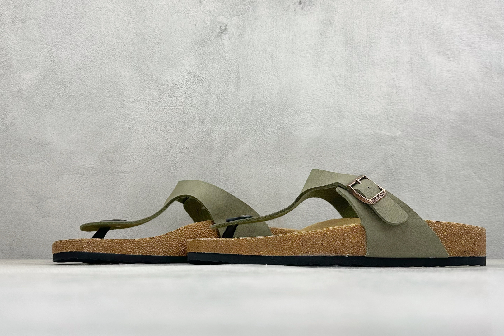 140 TG版德国百年知名鞋履品牌·博肯Birkenstock鞋品牌人字拖 0043753-Chinese UA Cheap High Quatity Brand Clothes Bags handbags Sneakers wholesale wholesaler seller from China Factory suppliers Fashion Clothing Shoes best Quality Beautiful Price 140 TG版德国百年知名鞋履品牌·博肯Birkenstock鞋品牌人字拖 0043753