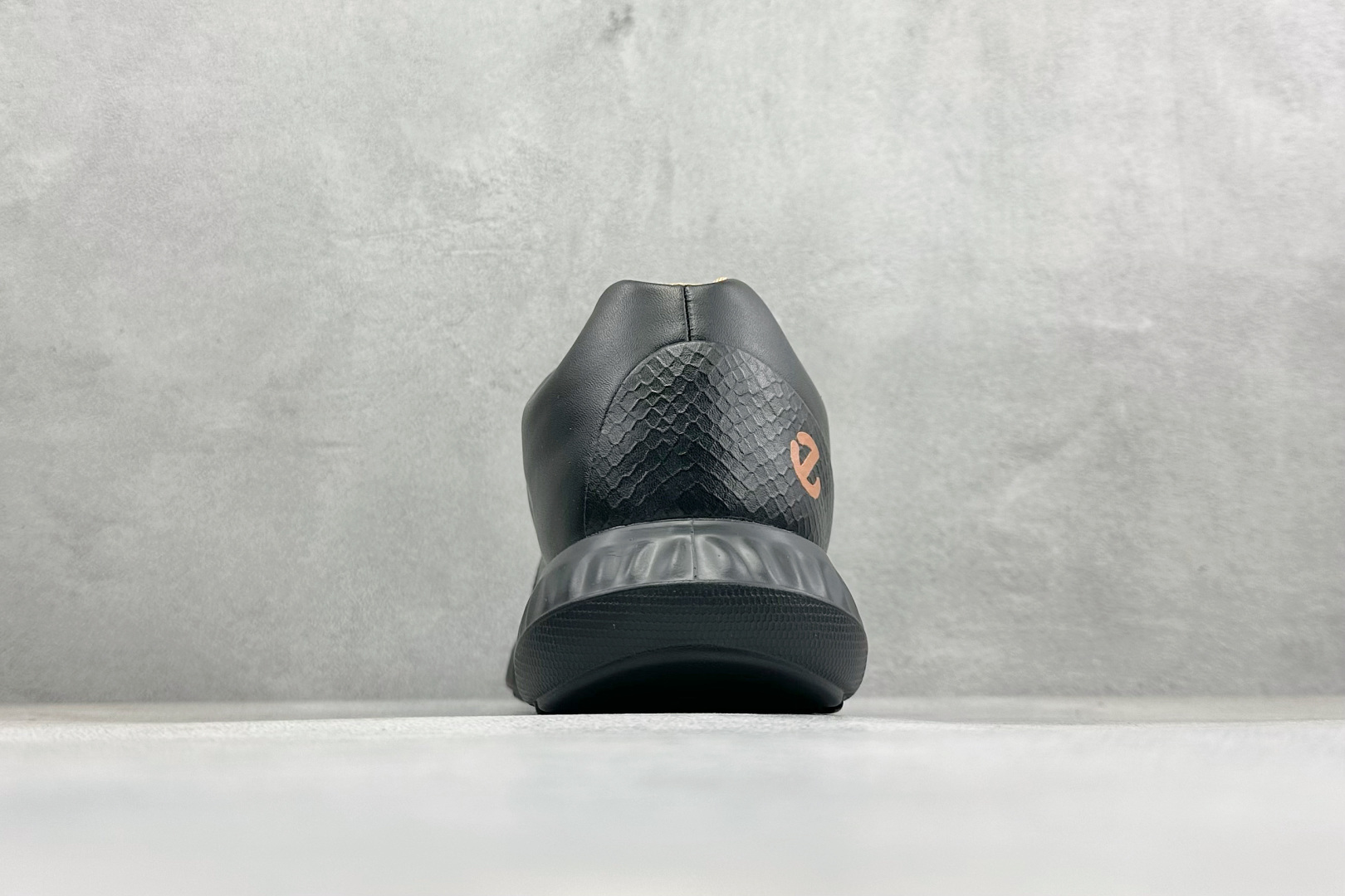 ECCO爱步男士休闲运动鞋 缓震透气跑步鞋 BIOM2.0系列新款 875825-Top High Quatity Cheap Sneakers Fashion Clothing Clothes Bags handbags Shoes of all Brand wholesale With The best Quality And Beautiful Price from China Factory Chinese suppliers wholesaler seller ECCO爱步男士休闲运动鞋 缓震透气跑步鞋 BIOM2.0系列新款 875825