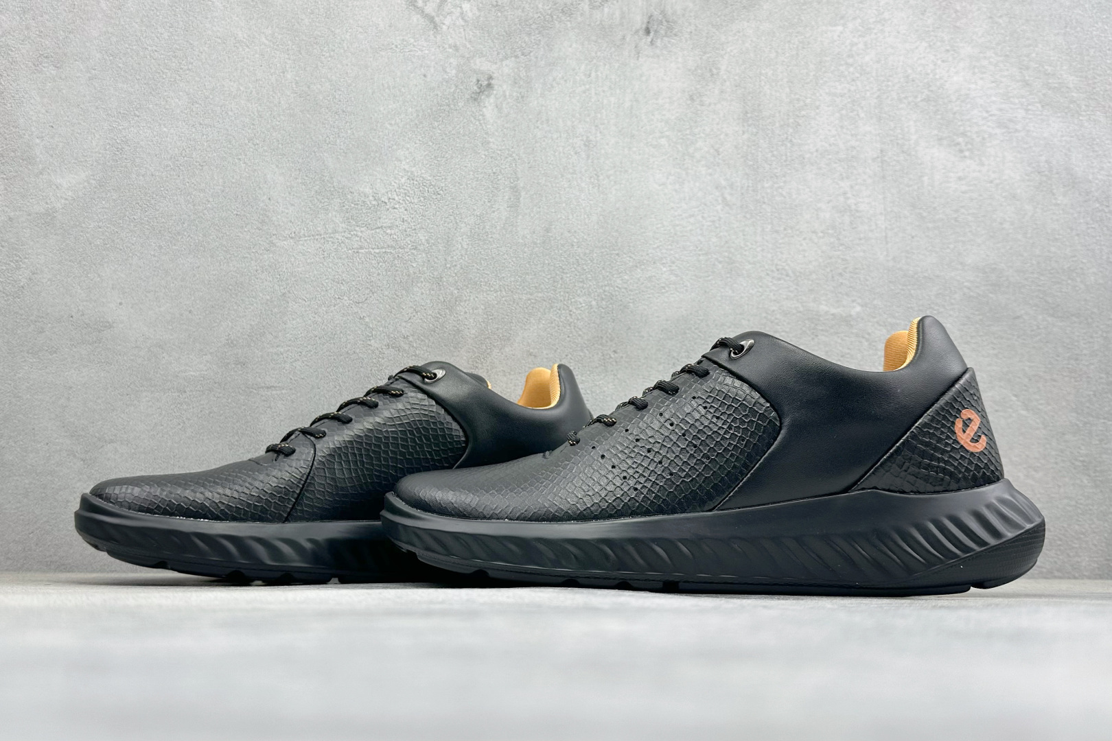 ECCO爱步男士休闲运动鞋 缓震透气跑步鞋 BIOM2.0系列新款 875825-Top High Quatity Cheap Sneakers Fashion Clothing Clothes Bags handbags Shoes of all Brand wholesale With The best Quality And Beautiful Price from China Factory Chinese suppliers wholesaler seller ECCO爱步男士休闲运动鞋 缓震透气跑步鞋 BIOM2.0系列新款 875825