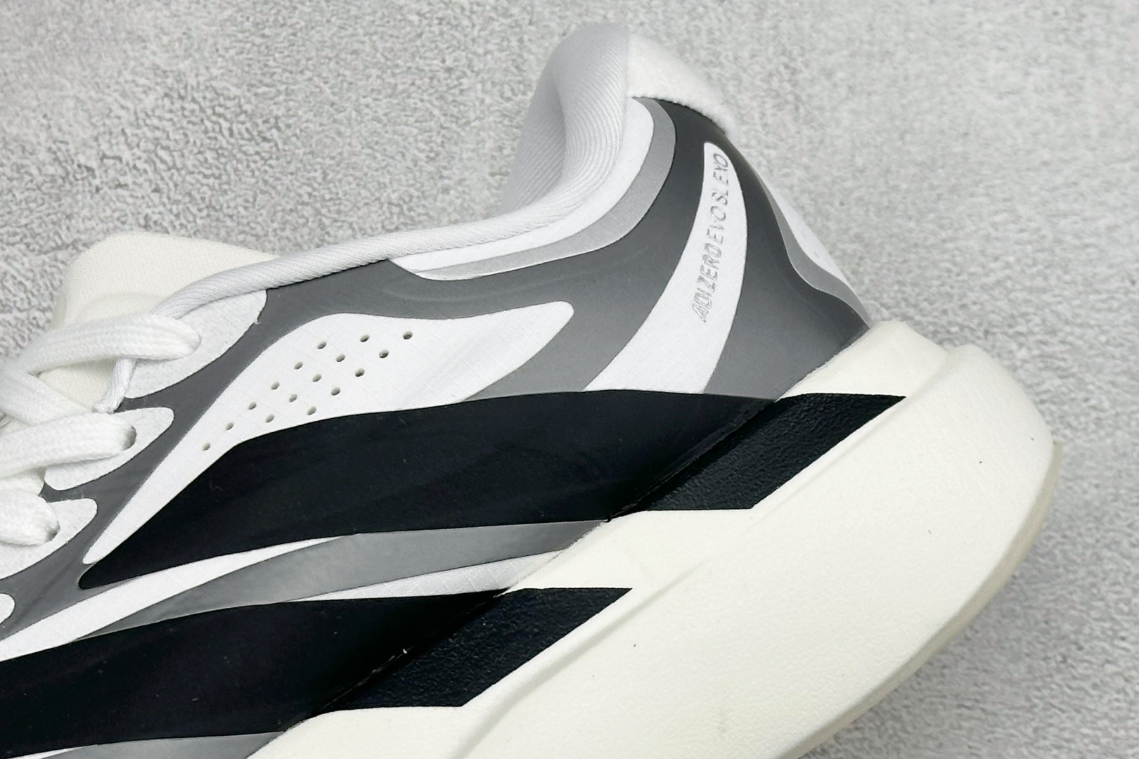 170 Adidas Adizero Evo SL EXO M 阿迪达斯 舒适百搭防滑耐磨 低帮 休闲跑步鞋 KI4763-Chinese UA Cheap High Quatity Brand Clothes Bags handbags Sneakers wholesale wholesaler seller from China Factory suppliers Fashion Clothing Shoes best Quality Beautiful Price 170 Adidas Adizero Evo SL EXO M 阿迪达斯 舒适百搭防滑耐磨 低帮 休闲跑步鞋 KI4763