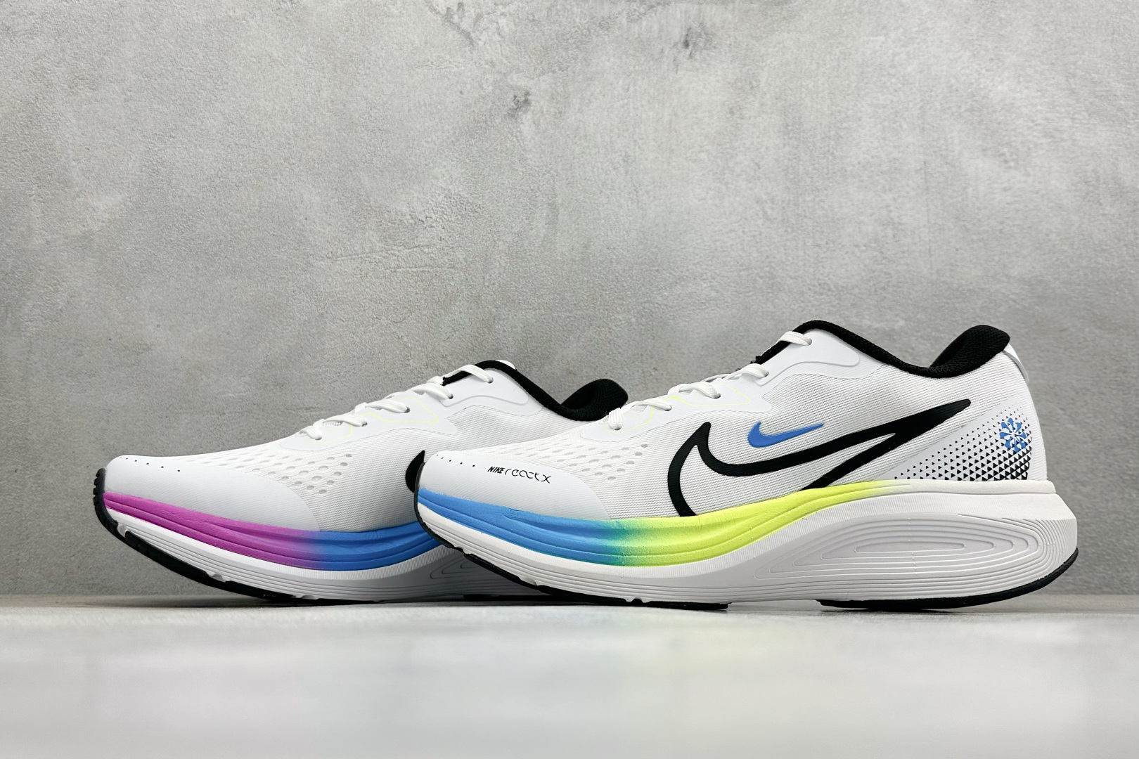Nk Air Alphazoom 耐克网面透气轻便耐磨跑鞋 FD2722-100-Top High Quatity Cheap Sneakers Fashion Clothing Clothes Bags handbags Shoes of all Brand wholesale With The best Quality And Beautiful Price from China Factory Chinese suppliers wholesaler seller Nk Air Alphazoom 耐克网面透气轻便耐磨跑鞋 FD2722-100