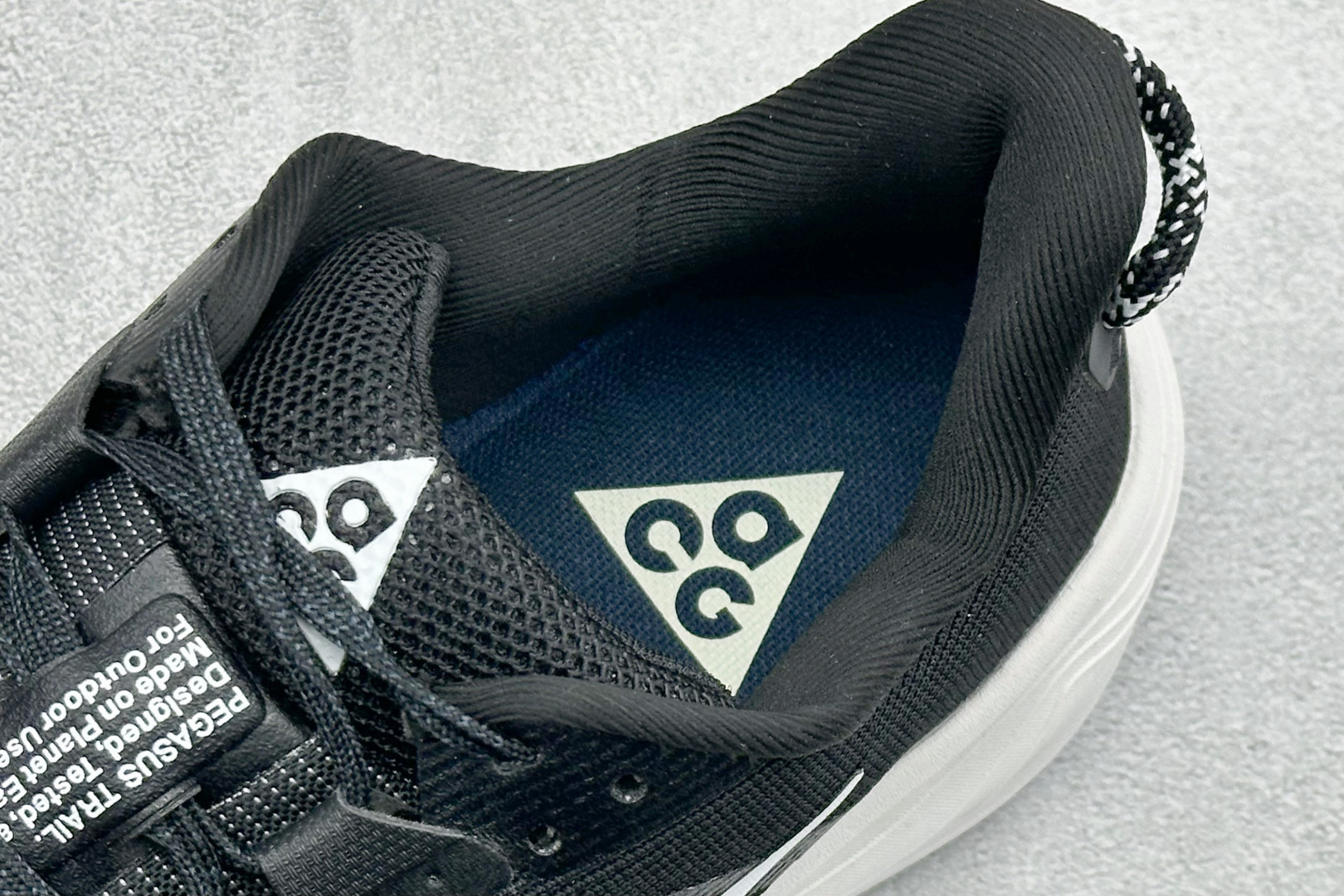 Nike ACG Zegama Trail 耐克缓震透气户外跑步鞋 HV8116-001-Top High Quatity Cheap Sneakers Fashion Clothing Clothes Bags handbags Shoes of all Brand wholesale With The best Quality And Beautiful Price from China Factory Chinese suppliers wholesaler seller Nike ACG Zegama Trail 耐克缓震透气户外跑步鞋 HV8116-001