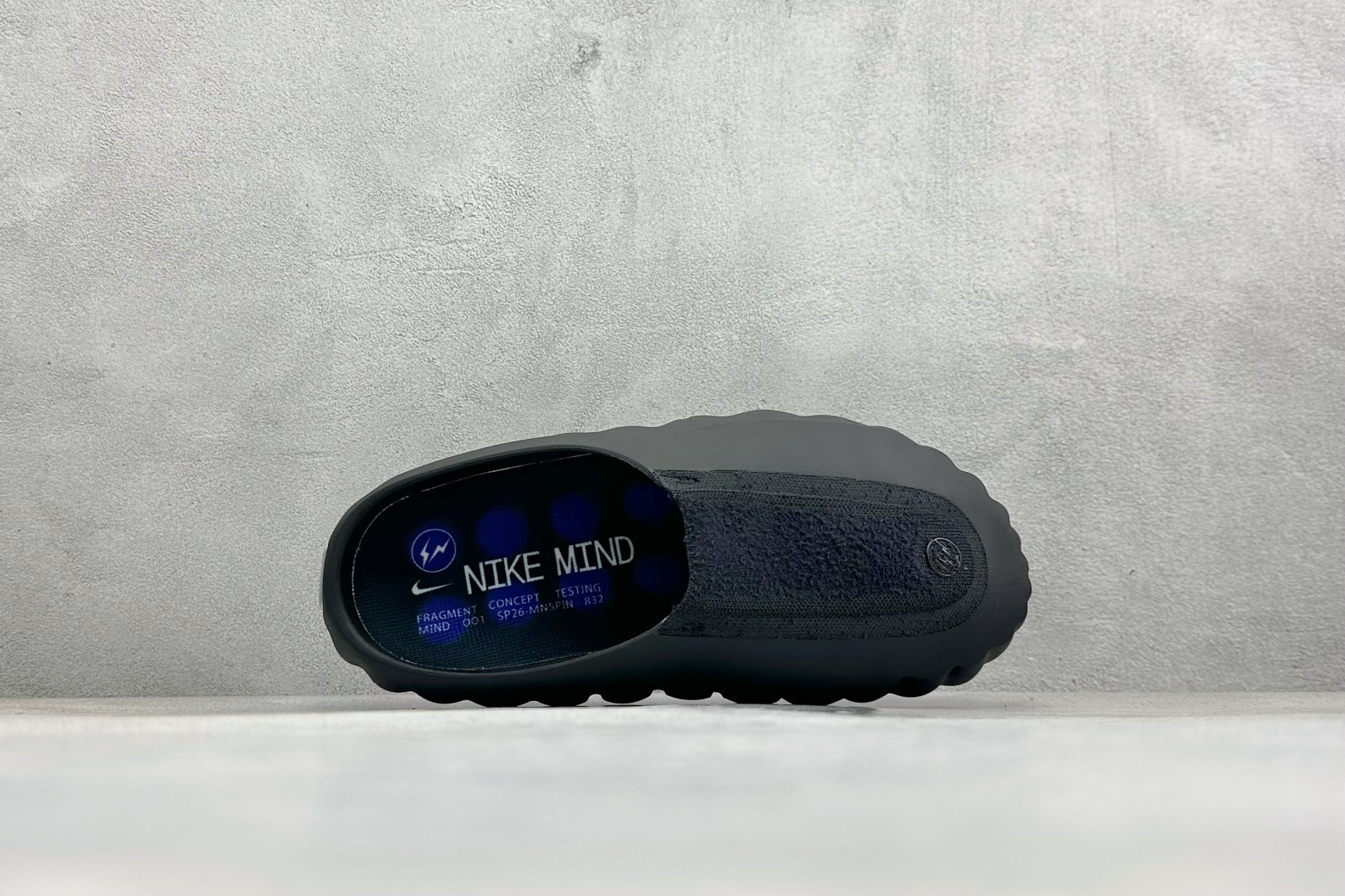 CK版NK Mind 001 黑科技足底按摩舒适贴合训练鞋 Q8502-001-Top High Quatity Cheap Sneakers Fashion Clothing Clothes Bags handbags Shoes of all Brand wholesale With The best Quality And Beautiful Price from China Factory Chinese suppliers wholesaler seller CK版NK Mind 001 黑科技足底按摩舒适贴合训练鞋 Q8502-001