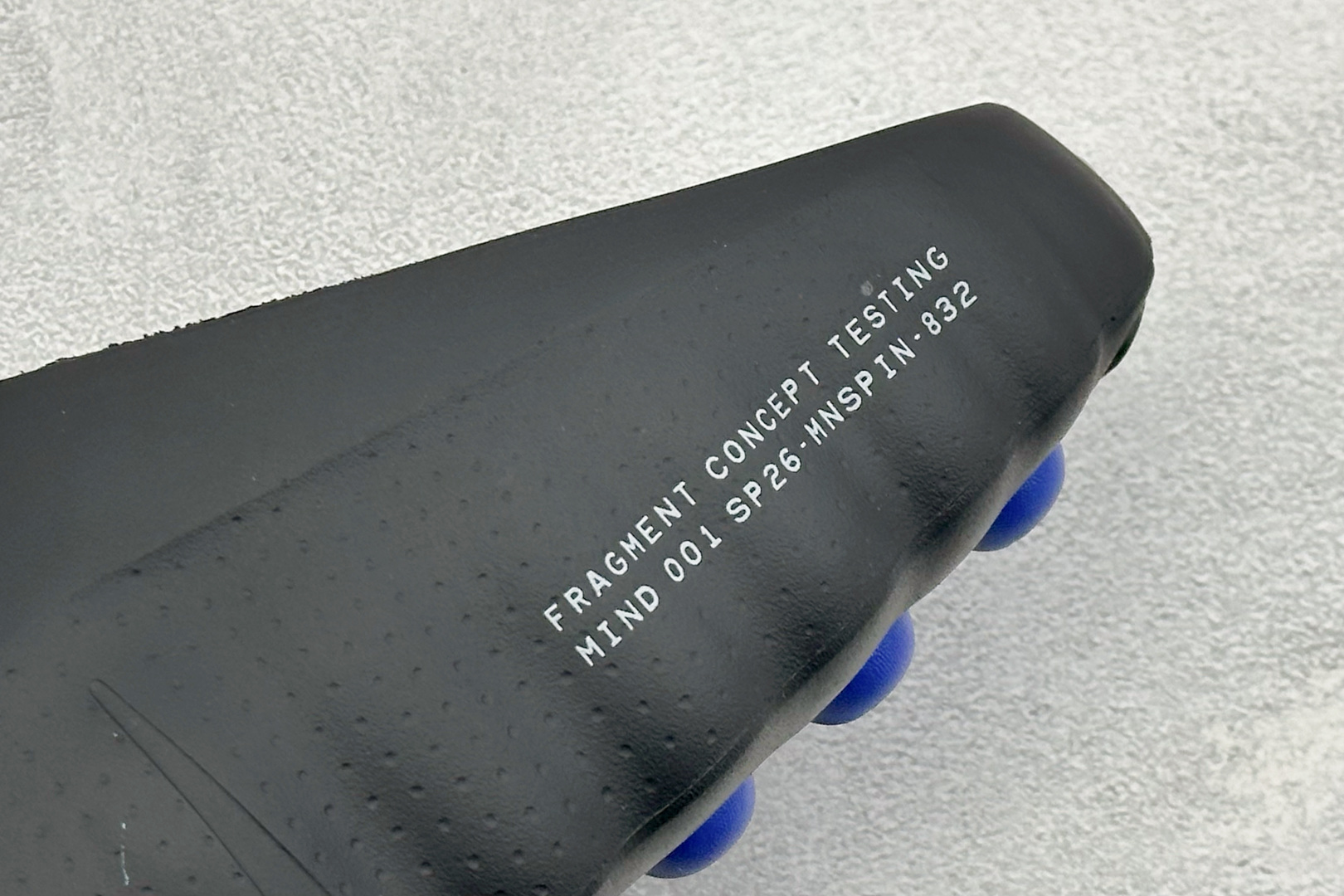 CK版NK Mind 001 黑科技足底按摩舒适贴合训练鞋 Q8502-001-Top High Quatity Cheap Sneakers Fashion Clothing Clothes Bags handbags Shoes of all Brand wholesale With The best Quality And Beautiful Price from China Factory Chinese suppliers wholesaler seller CK版NK Mind 001 黑科技足底按摩舒适贴合训练鞋 Q8502-001